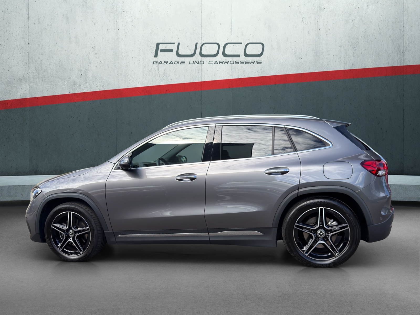 MERCEDES-BENZ GLA 220d 4Matic AMG Line 8G-DCT-image-5