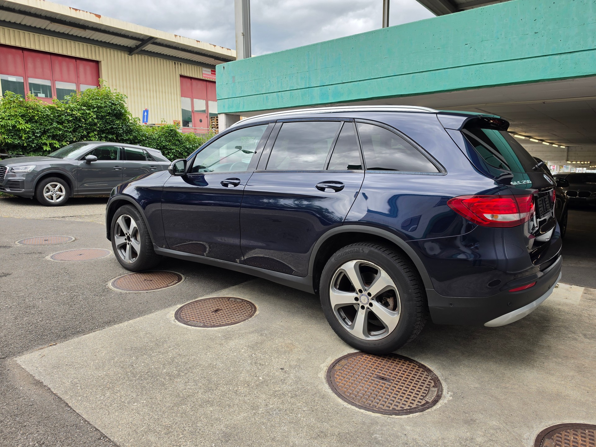 MERCEDES-BENZ GLC 250 Off-Road 4Matic 9G-Tronic-image-6