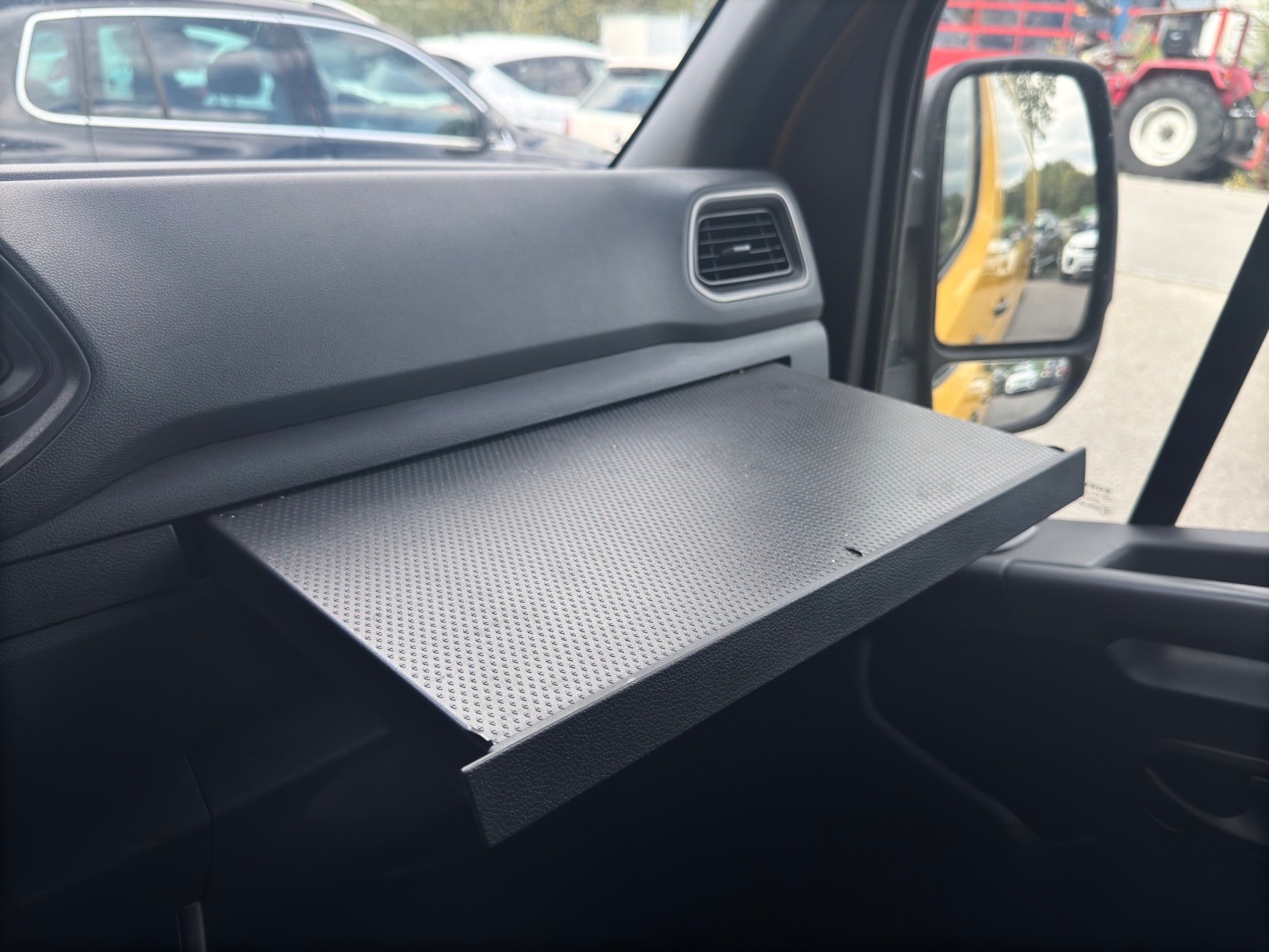 RENAULT Master T35 2.3dCi 135 L3H3-image-17