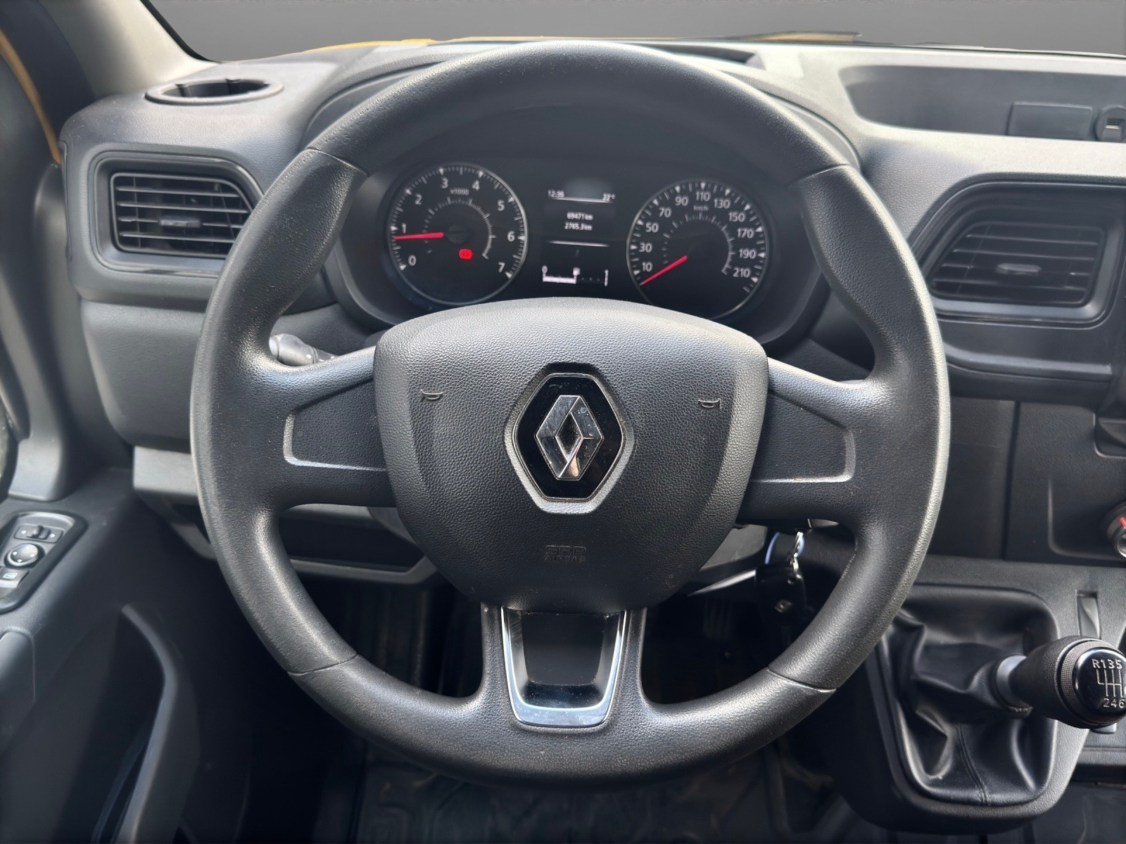 RENAULT Master T35 2.3dCi 135 L3H3-image-8