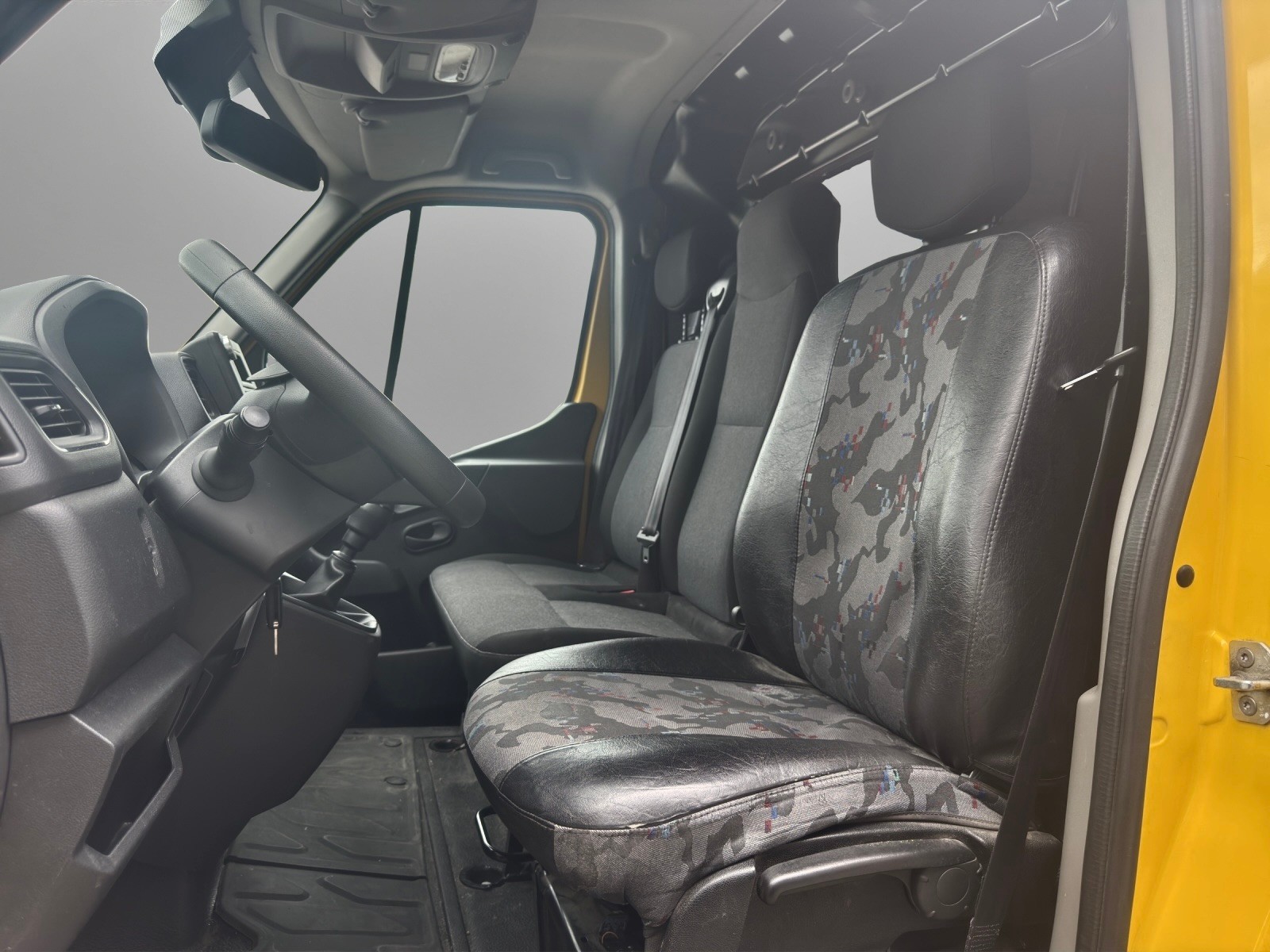 RENAULT Master T35 2.3dCi 135 L3H3-image-7