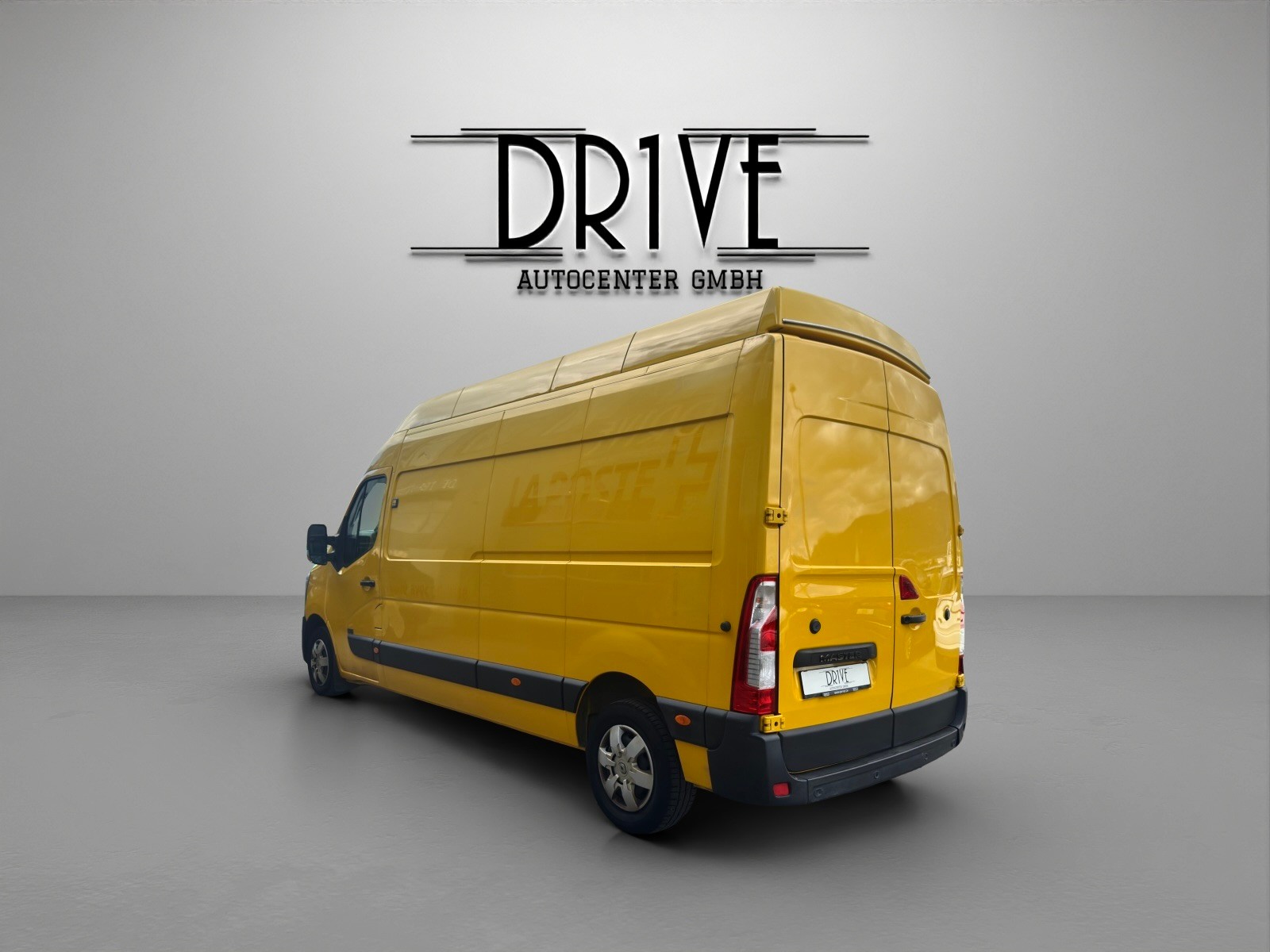 RENAULT Master T35 2.3dCi 135 L3H3-image-6