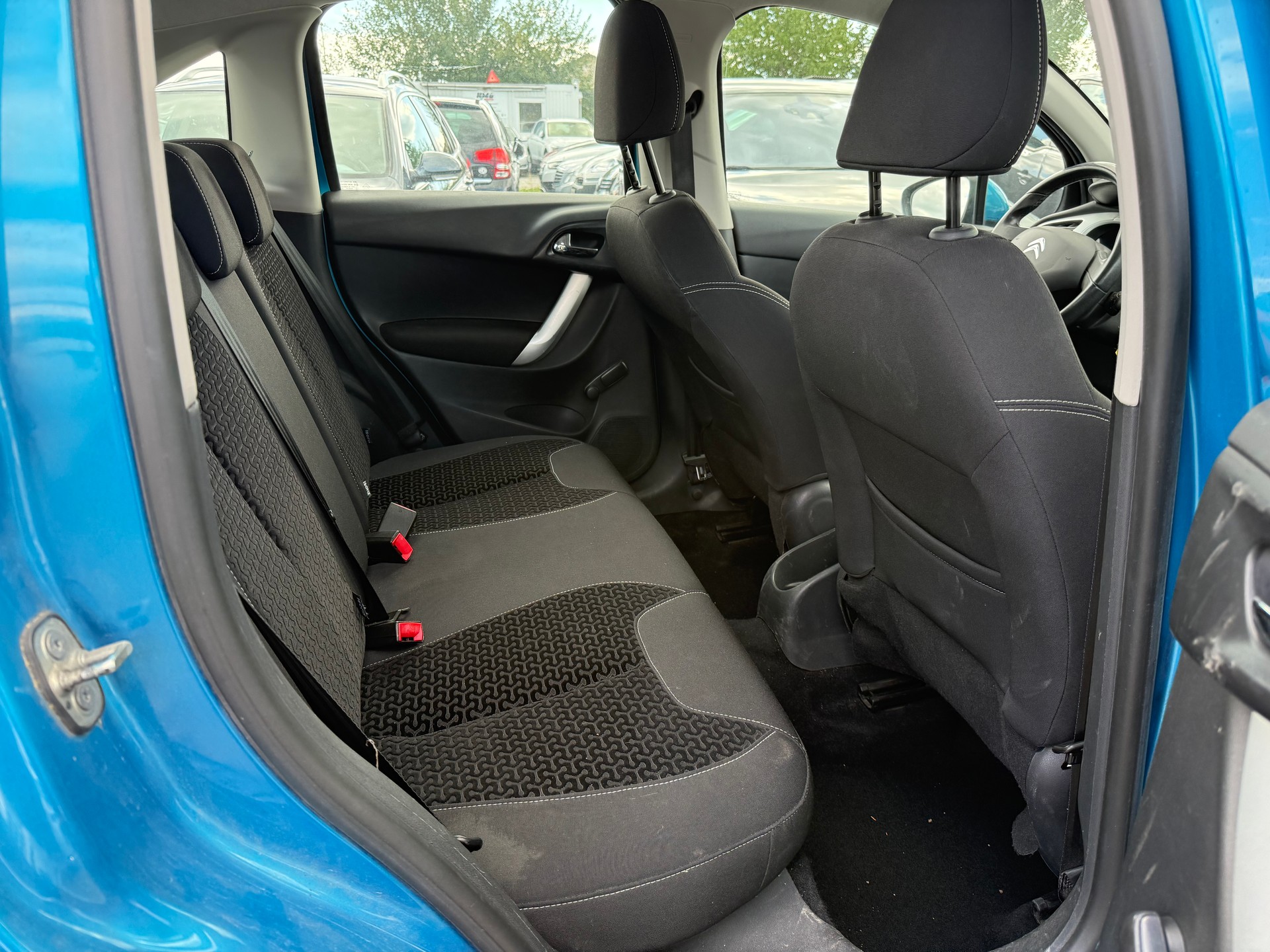 CITROEN C3 1.6 16V HDi Chic-image-11