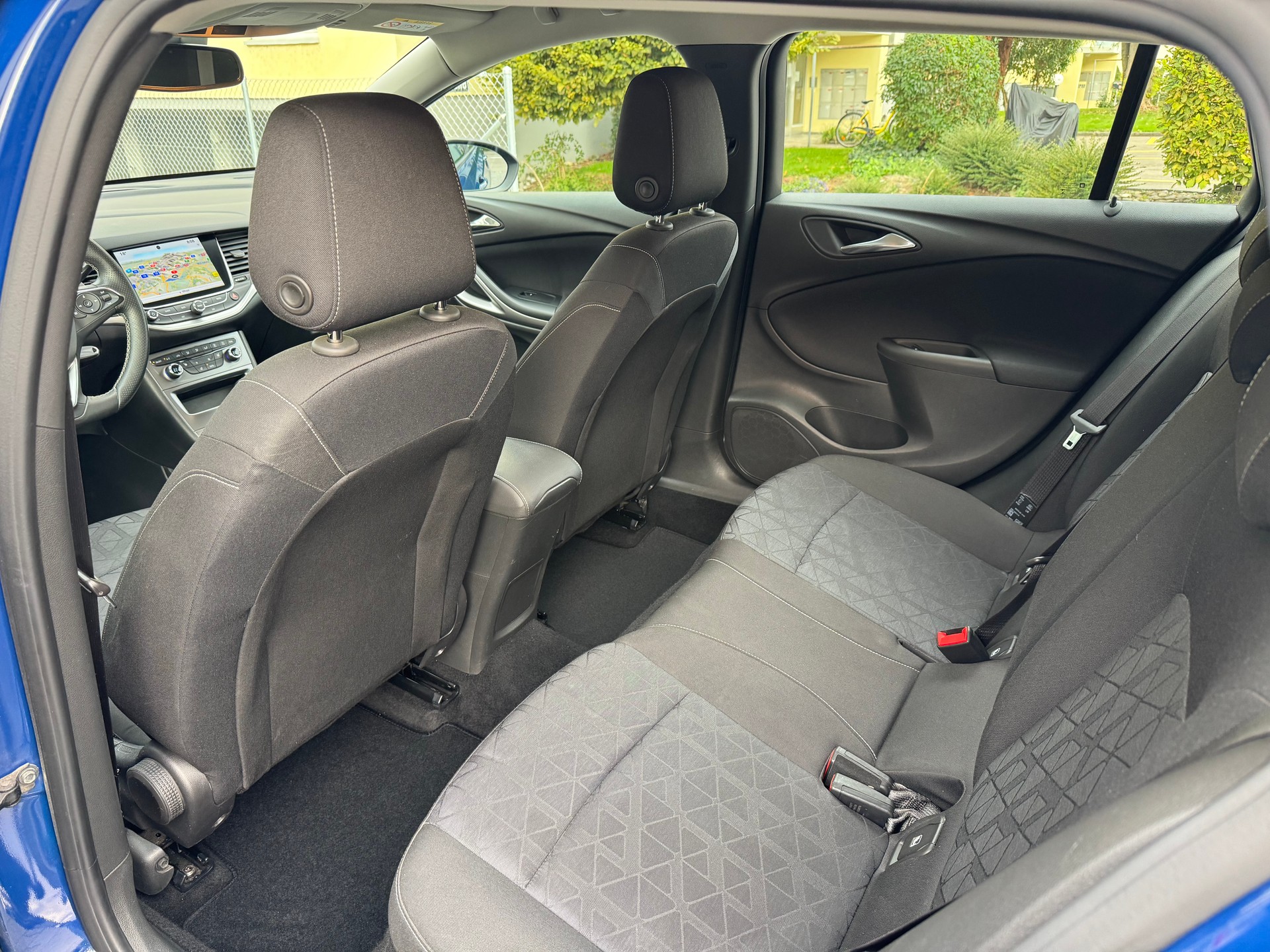 OPEL Astra Sports Tourer 1.4iTurbo 120 Years Edition-image-17