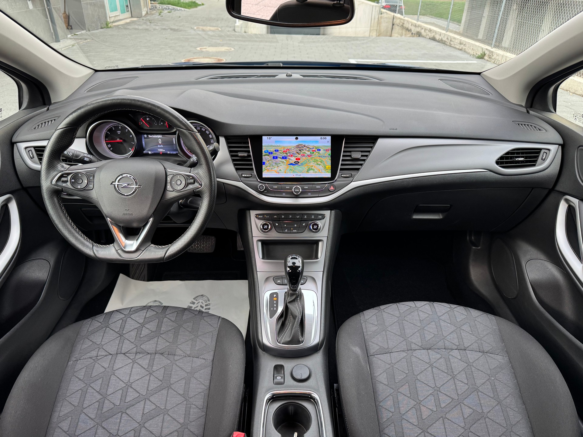 OPEL Astra Sports Tourer 1.4iTurbo 120 Years Edition-image-9