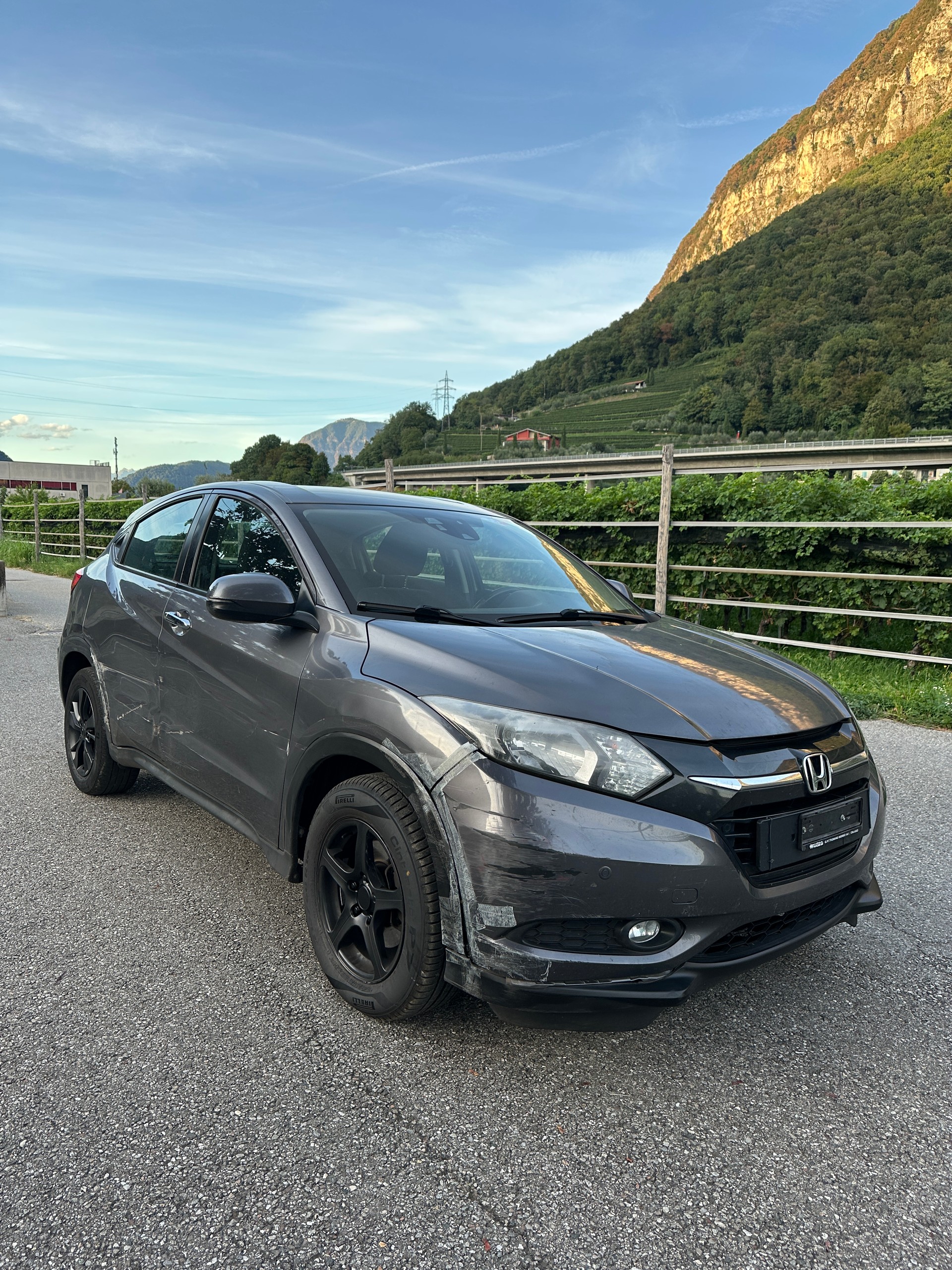 HONDA HR-V 1.6i-DTEC Elegance-image-3