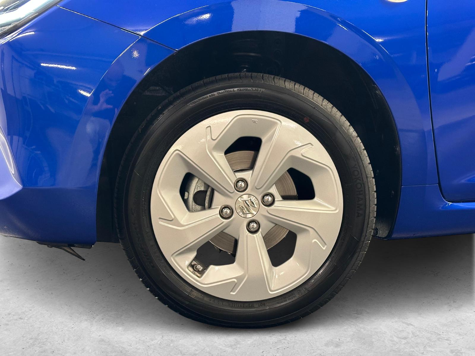 SUZUKI Swift 1.2 Tradizio Hybrid 4x4-image-11