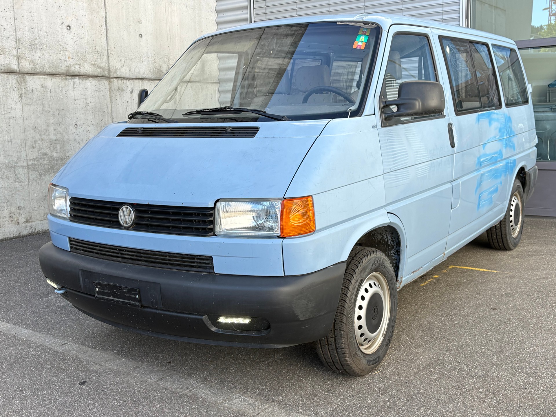 VW T4 2.5 | Automat | ex Zivilschutz-image-0