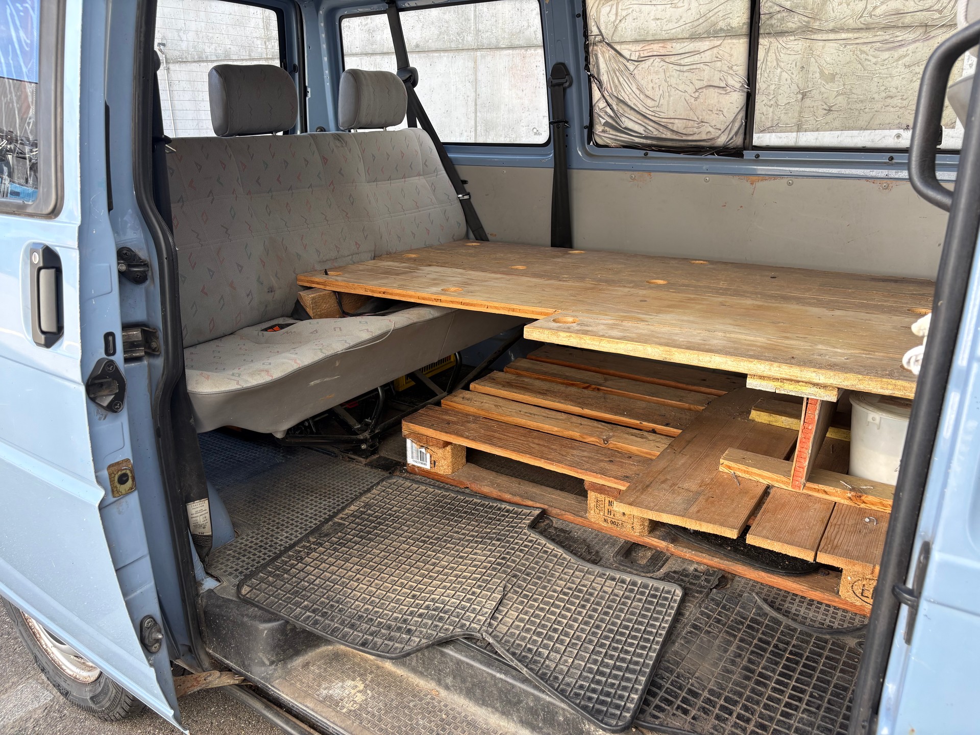 VW T4 2.5 | Automat | ex Zivilschutz-image-11