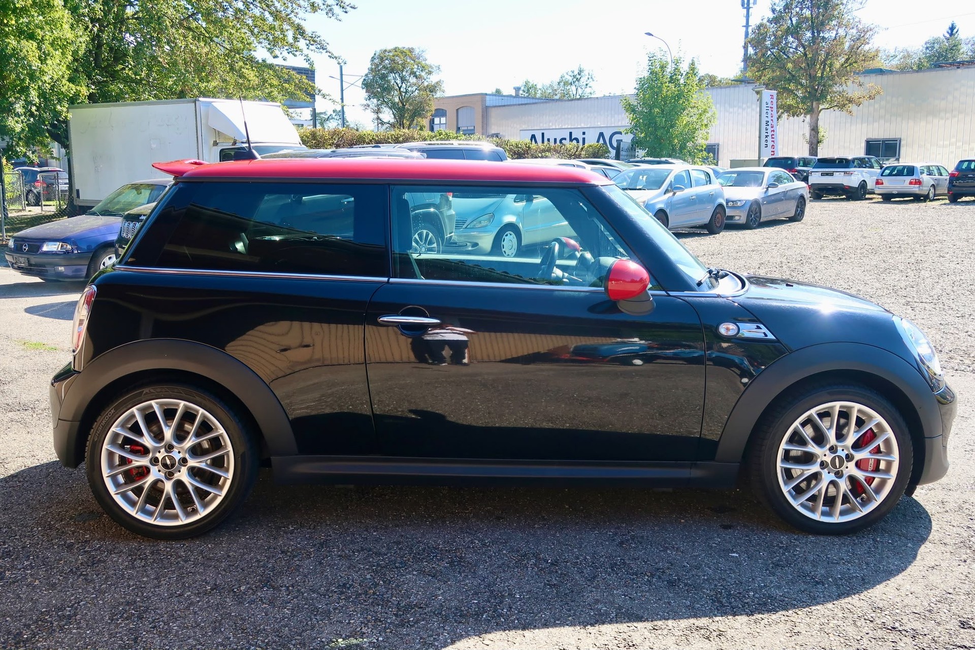 MINI Cooper John Cooper Works-image-3
