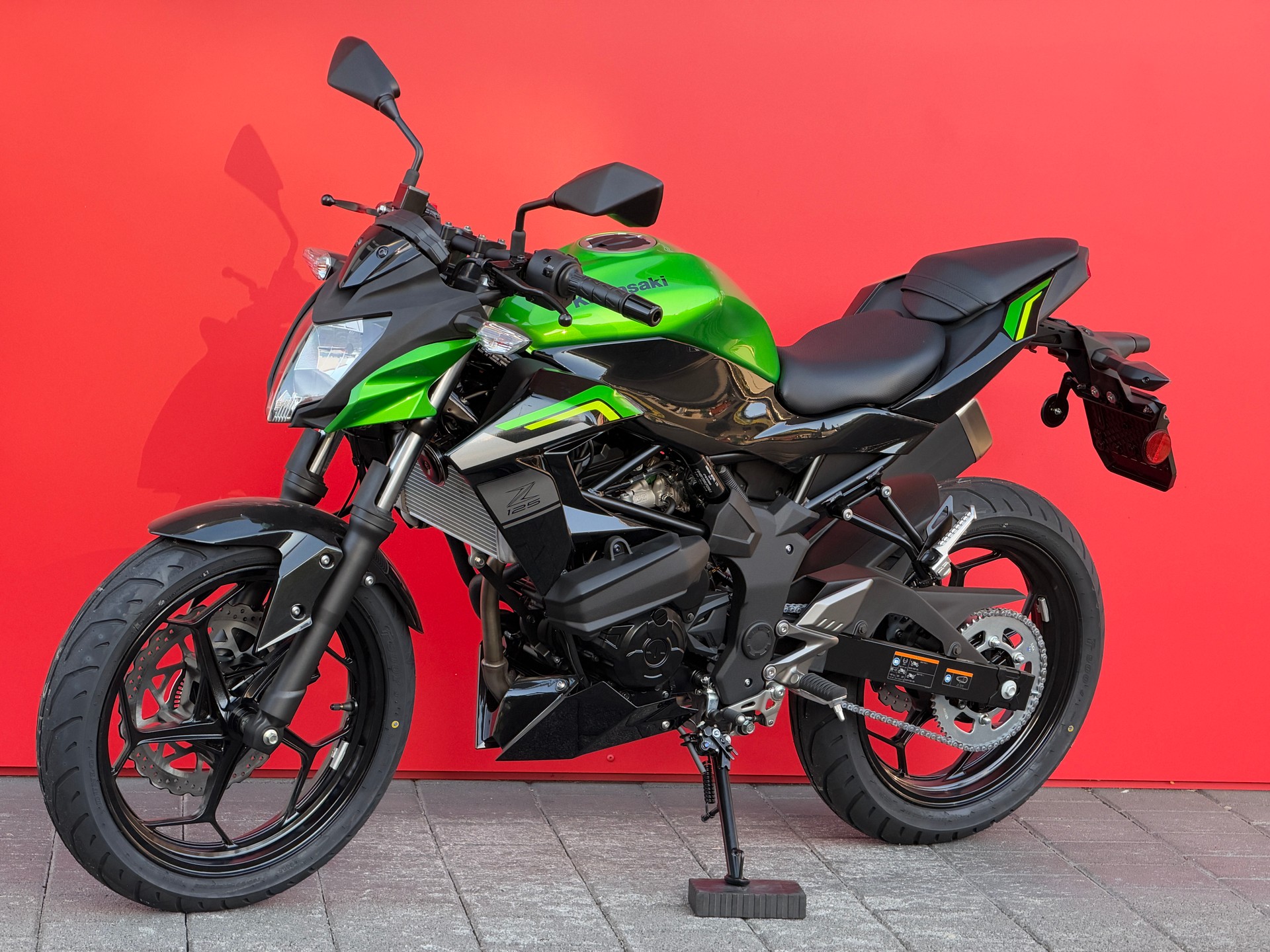 KAWASAKI Z 125-image-8