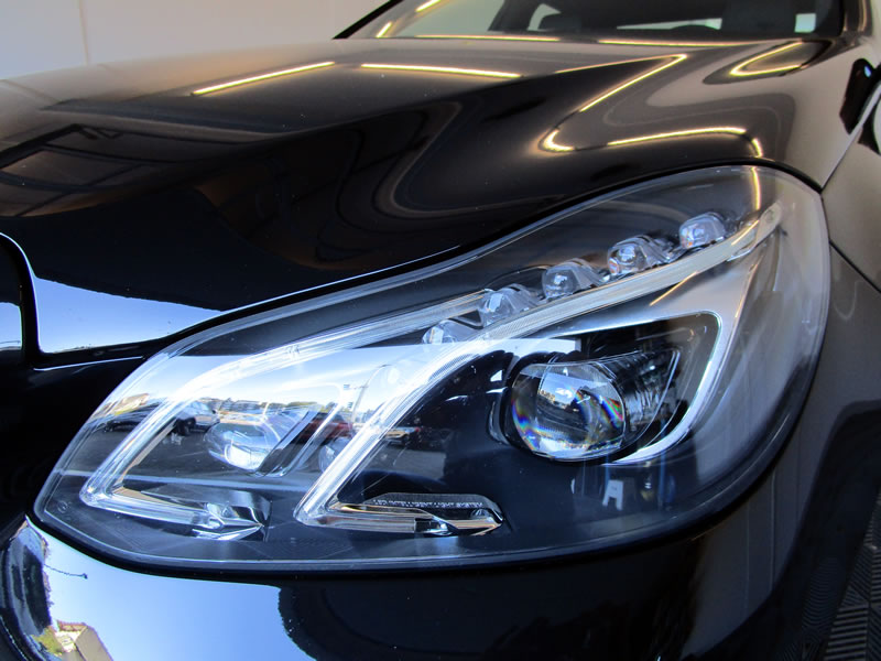 MERCEDES-BENZ E 250 CDI Avantgarde 4Matic 7G-Tronic-image-12