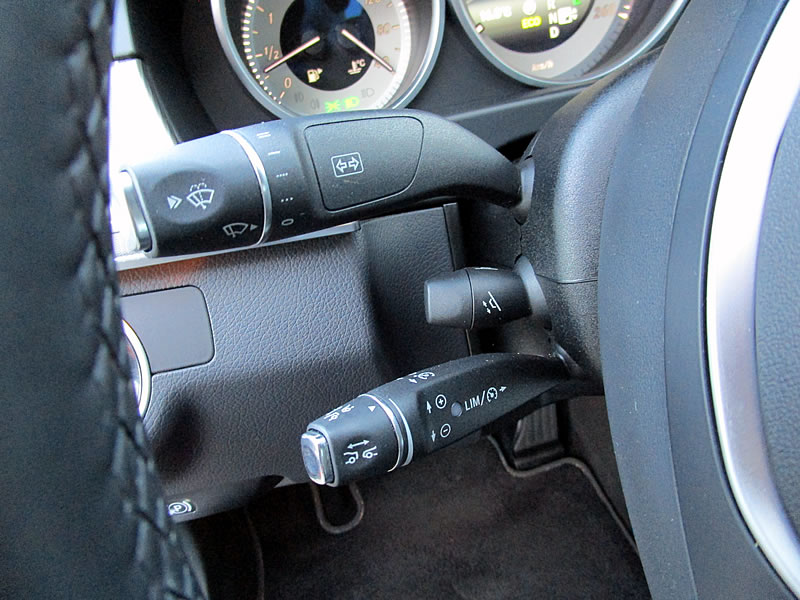 MERCEDES-BENZ E 250 CDI Avantgarde 4Matic 7G-Tronic-image-19
