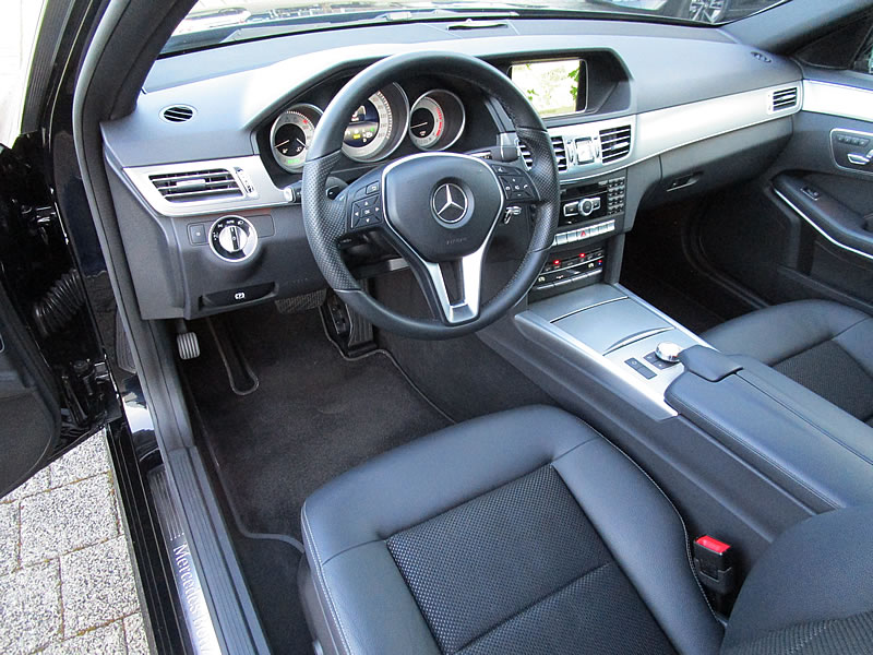 MERCEDES-BENZ E 250 CDI Avantgarde 4Matic 7G-Tronic-image-16