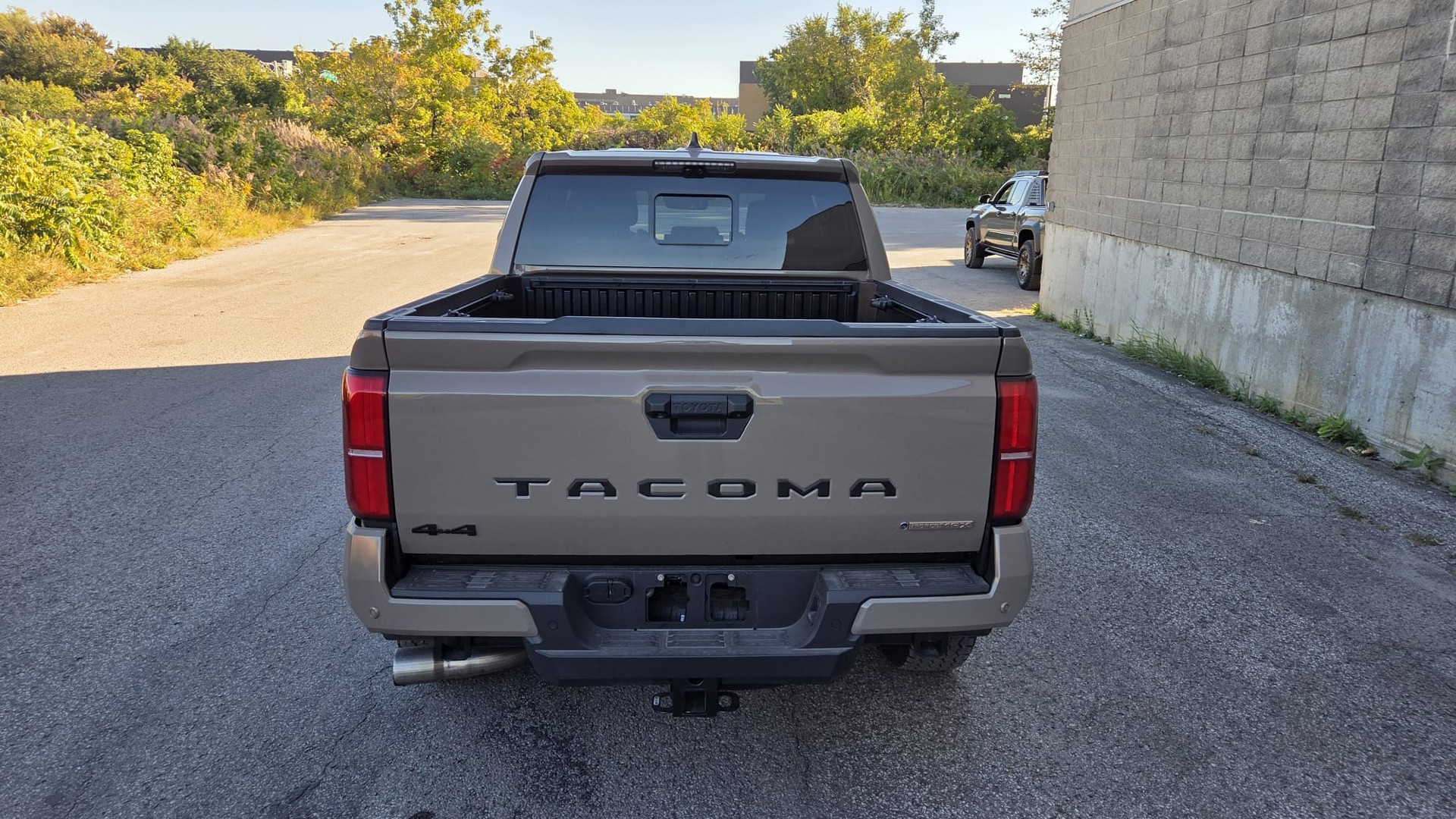 TOYOTA Tacoma 2.4 Turbo Hybrid TRD Offroad-image-3