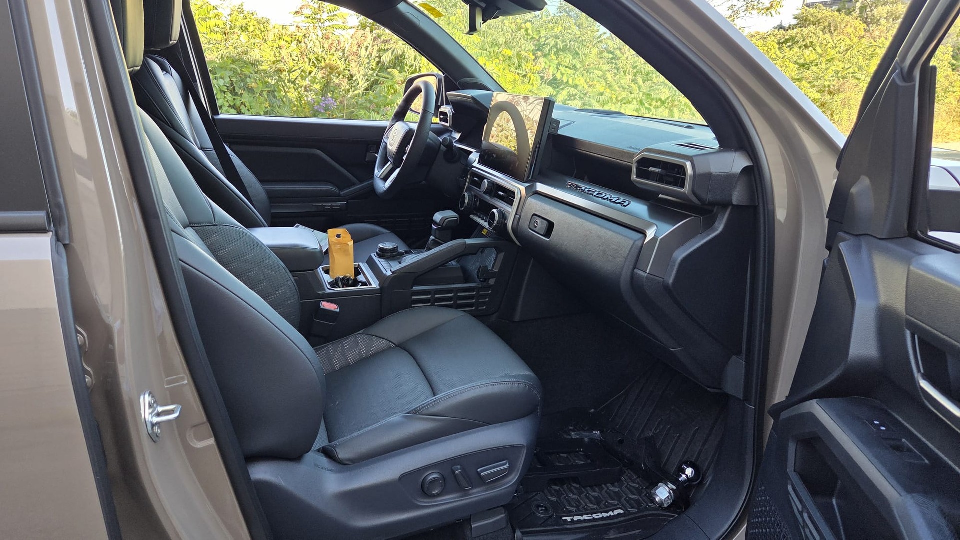 TOYOTA Tacoma 2.4 Turbo Hybrid TRD Offroad-image-12