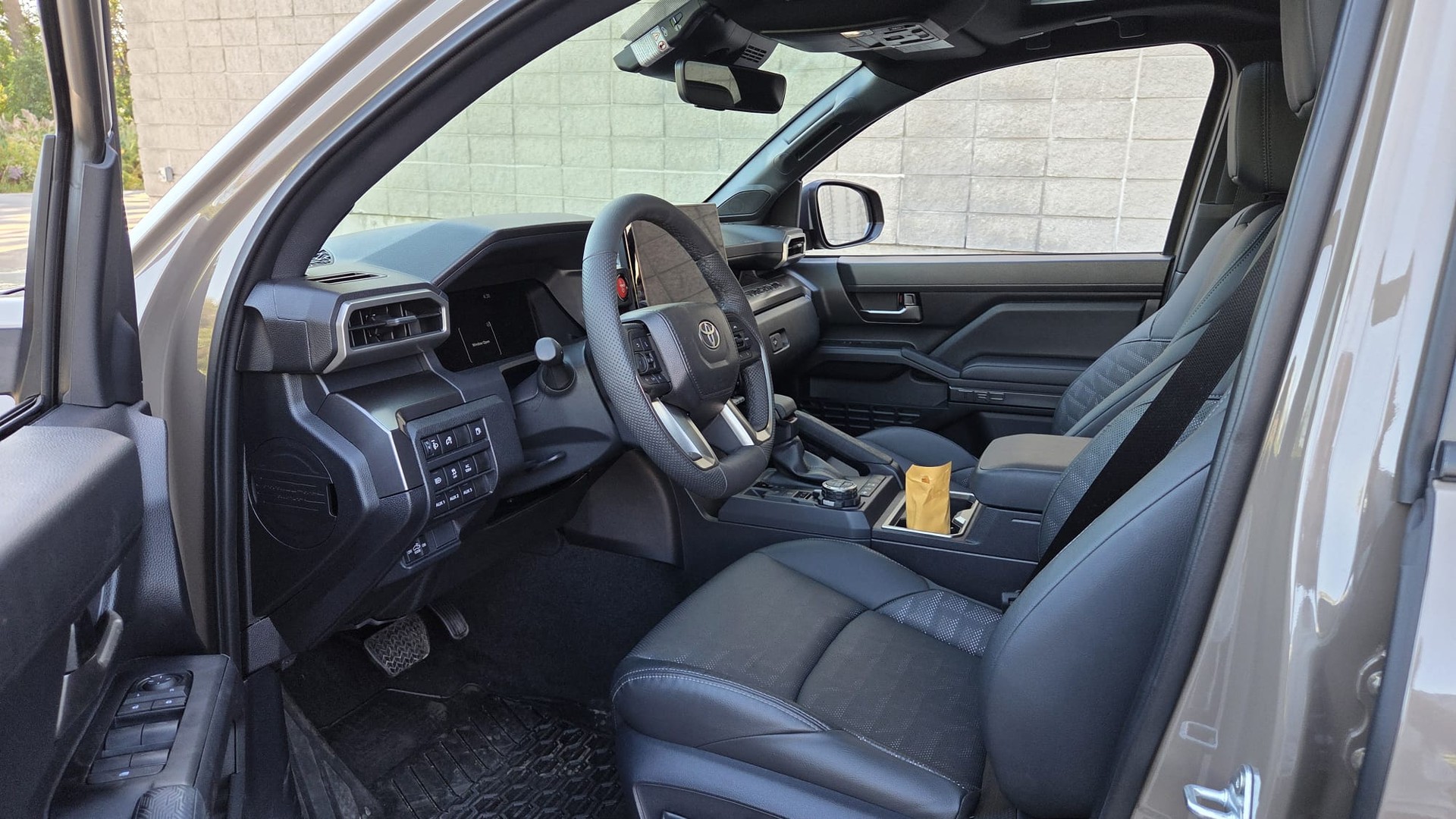 TOYOTA Tacoma 2.4 Turbo Hybrid TRD Offroad-image-10