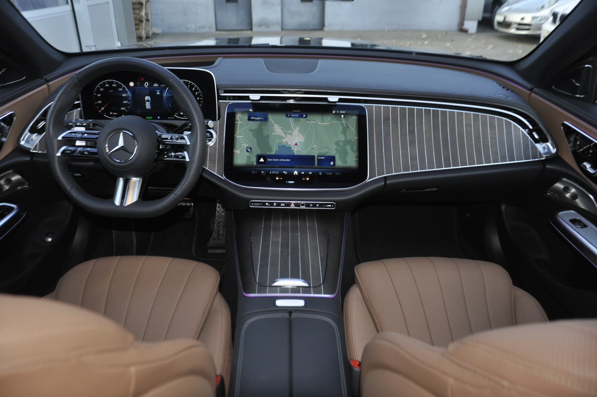 MERCEDES-BENZ E 300 de T 4Matic 9G-Tronic AMG LINE I Anhängerkupplung-image-10