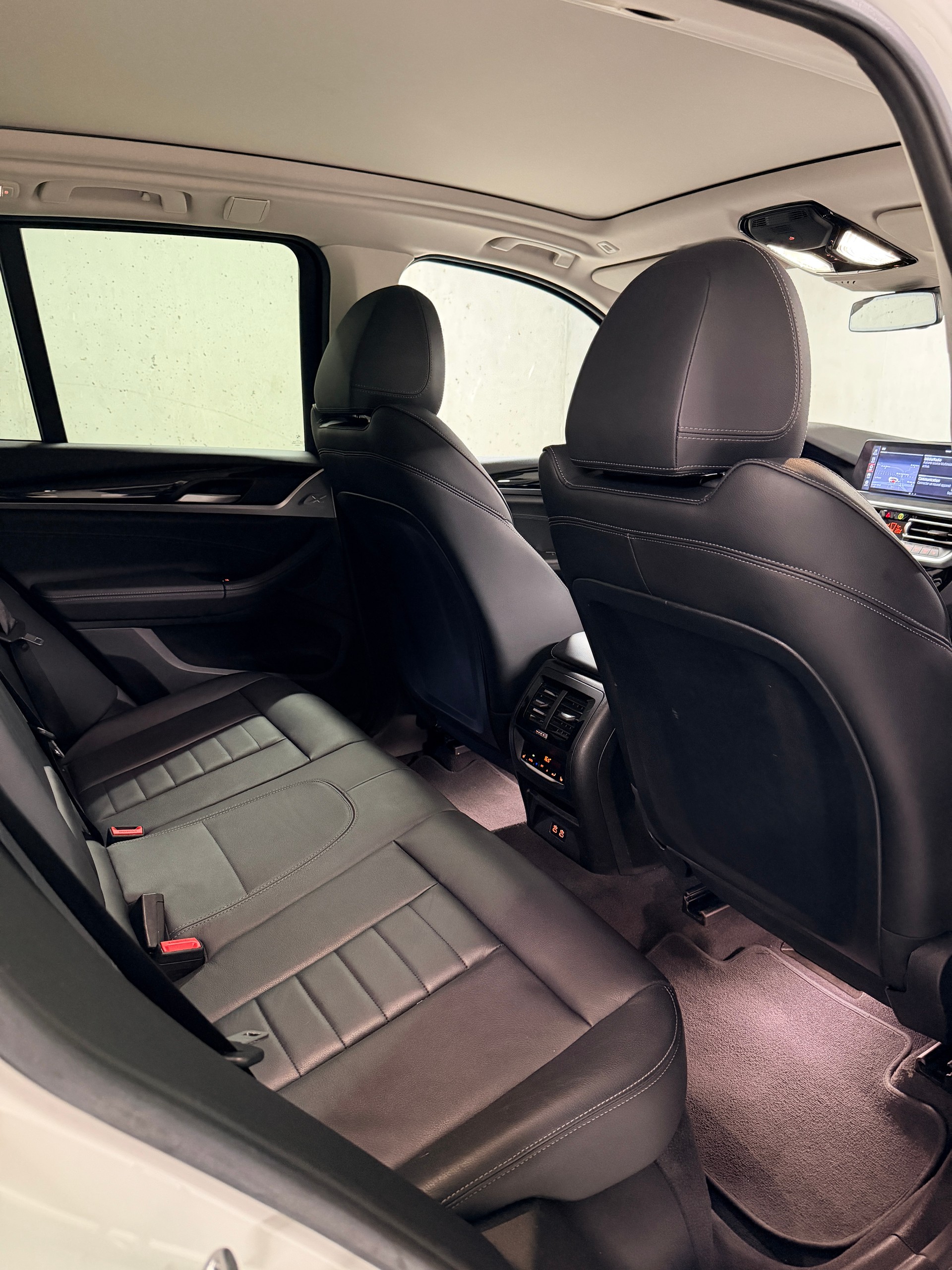 BMW X3 xDrive 20i-image-20