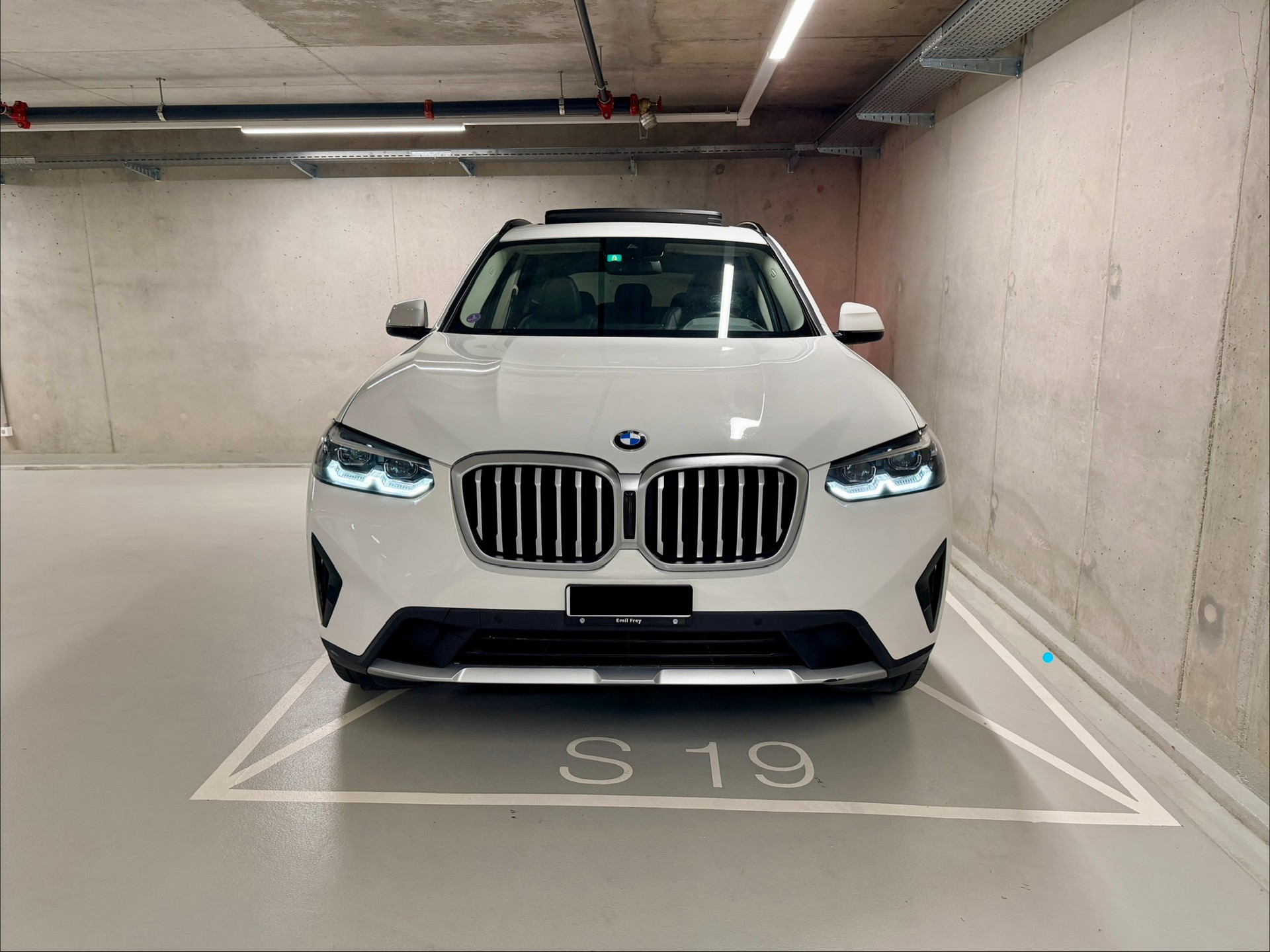 BMW X3 xDrive 20i-image-7