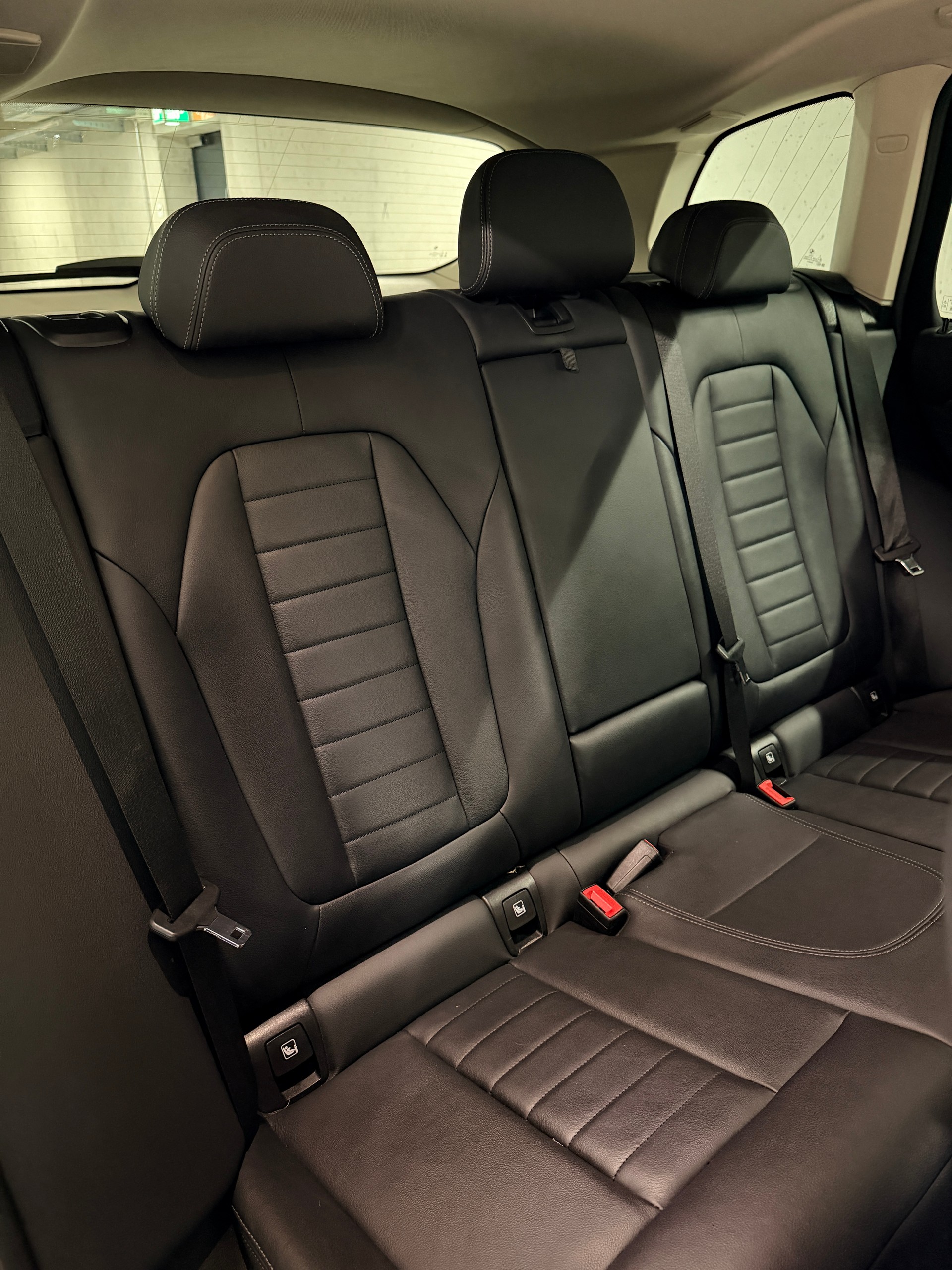 BMW X3 xDrive 20i-image-21