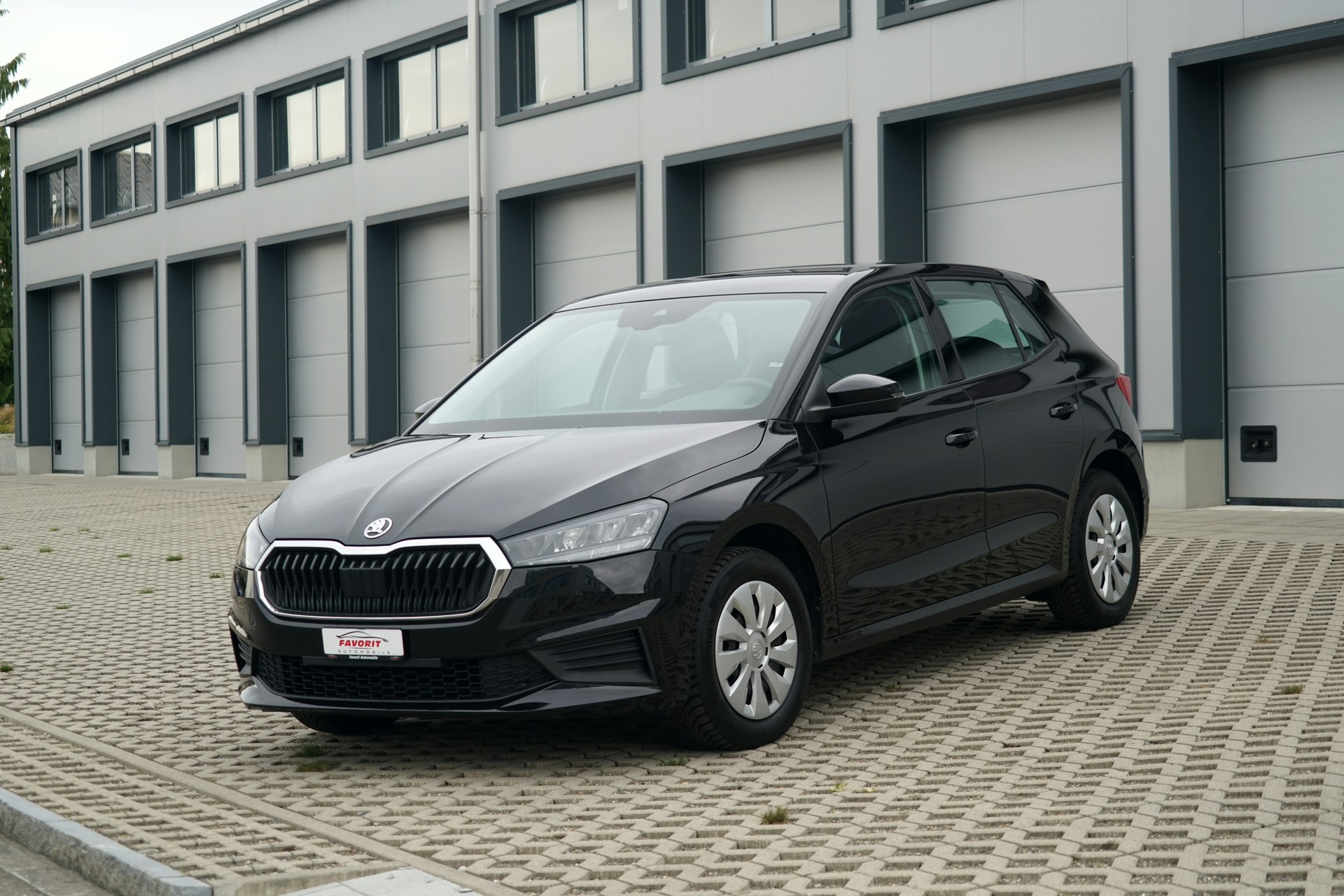 SKODA Fabia 1.0 MPI Ambition (CH)-image-1