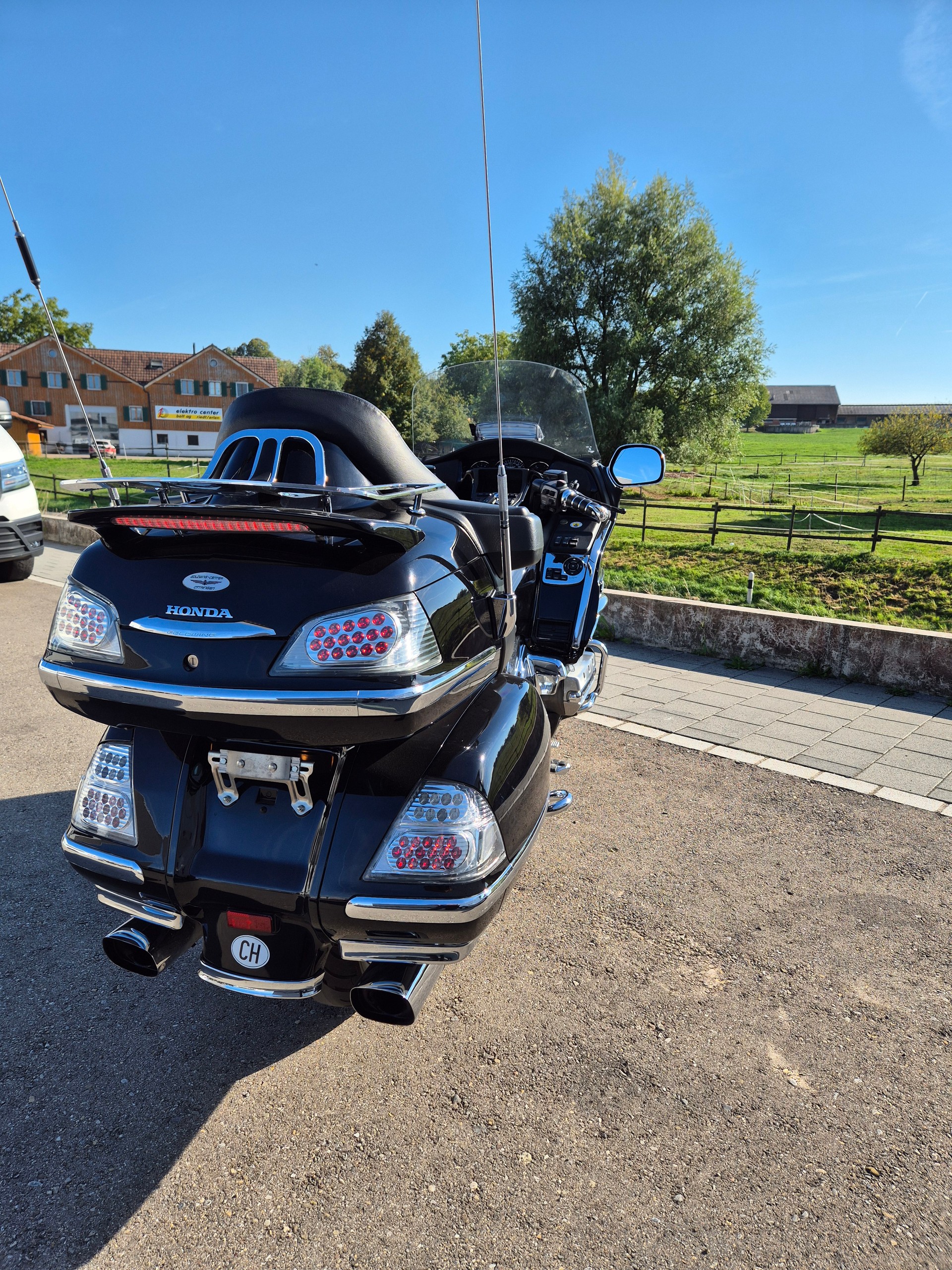 HONDA GL 1800-image-5