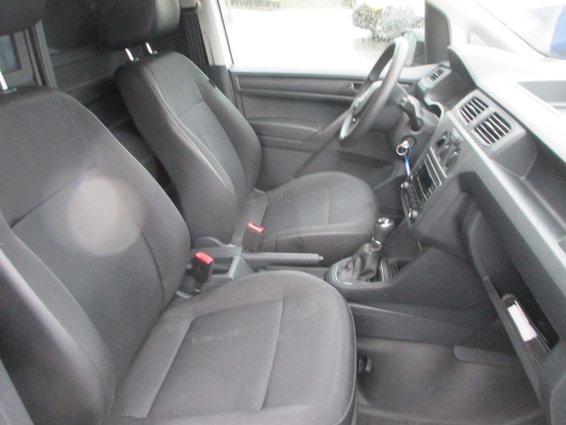 VW Caddy Maxi 1.4TGI BlueMotion Technology-image-11