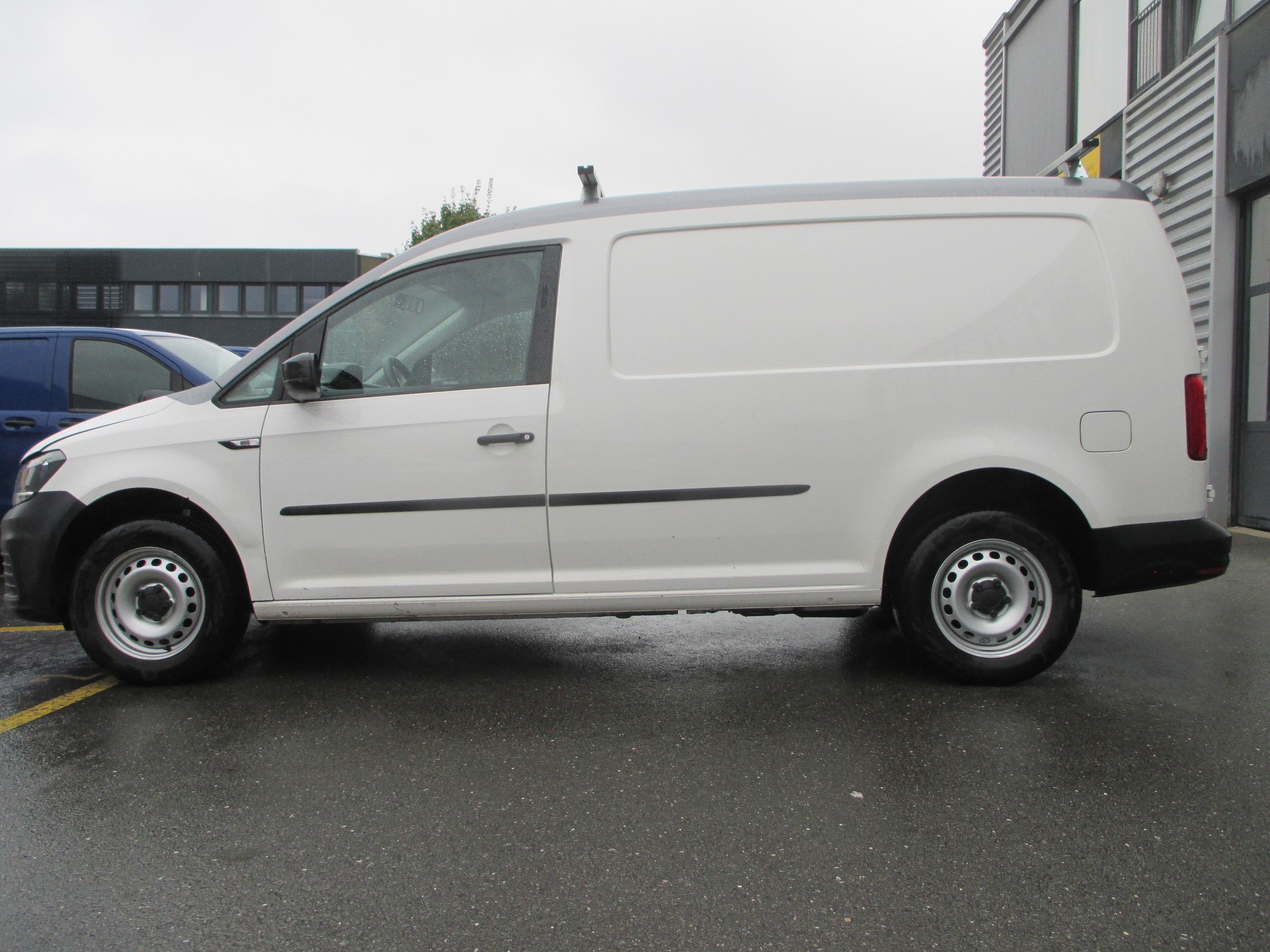 VW Caddy Maxi 1.4TGI BlueMotion Technology-image-8