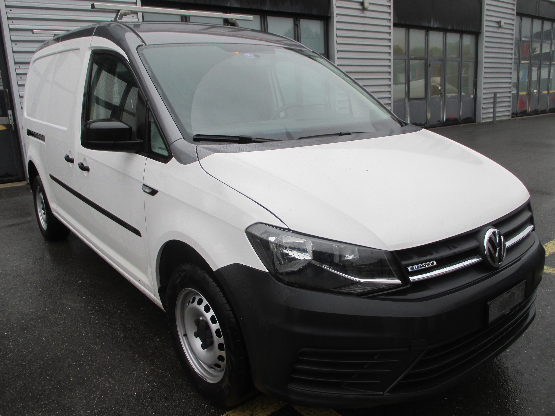 VW Caddy Maxi 1.4TGI BlueMotion Technology-image-4