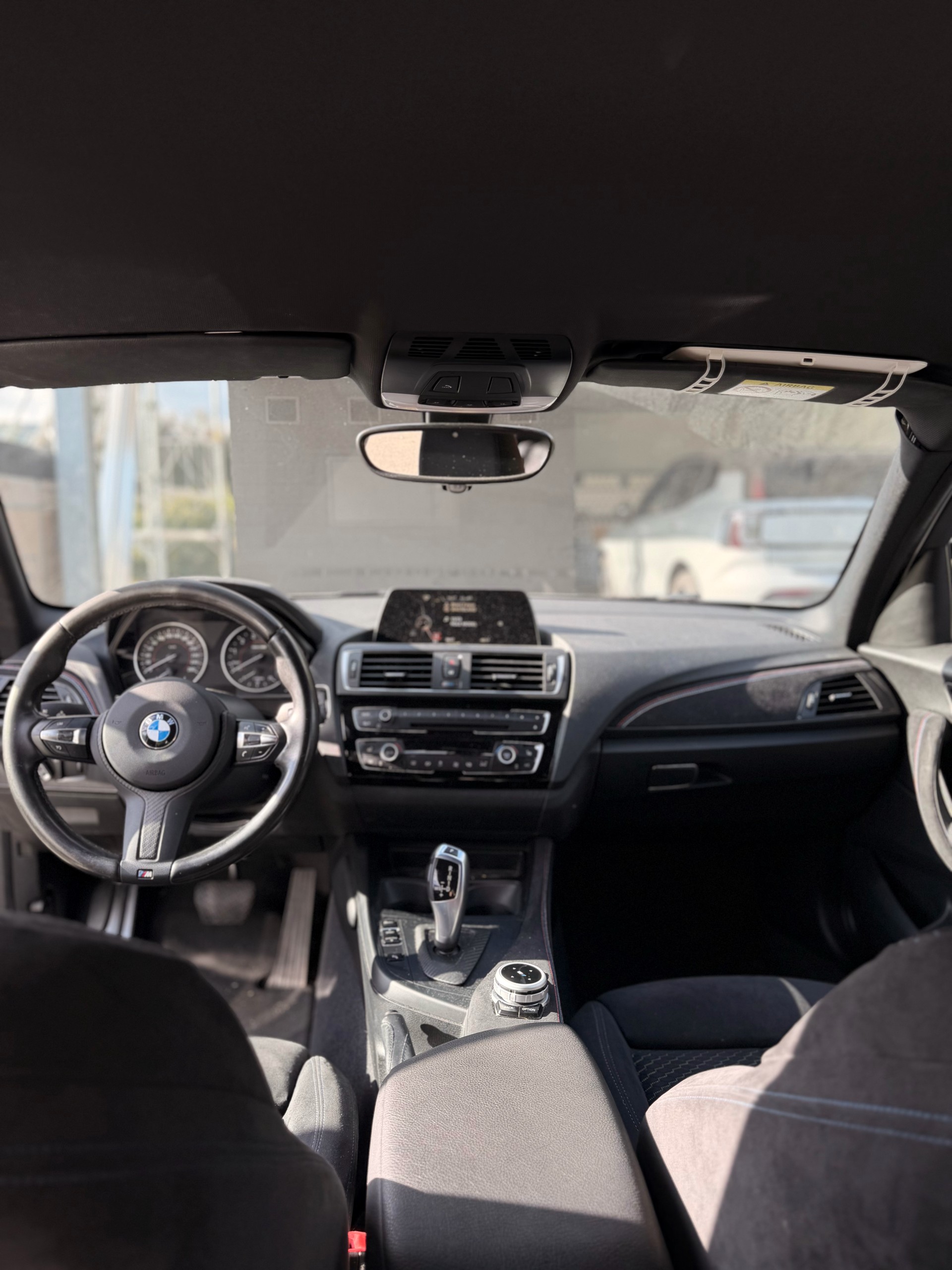 BMW 118i M Sport-image-3