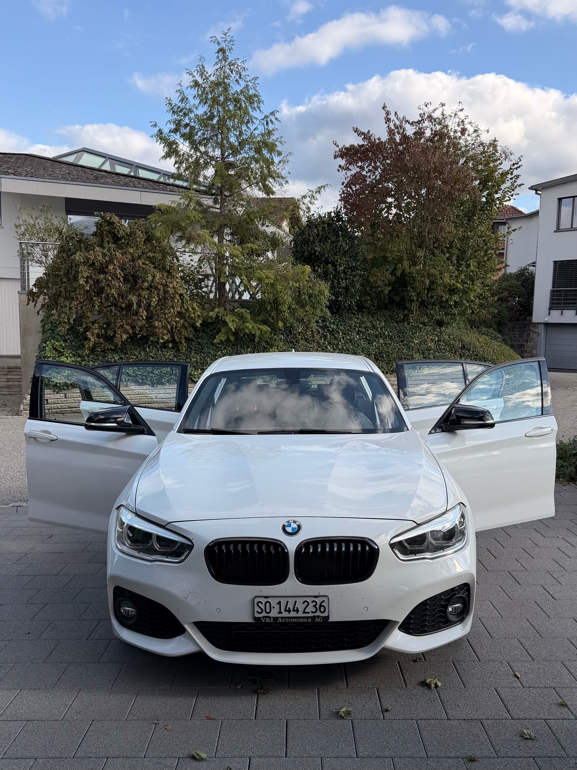 BMW 118i M Sport-image-0