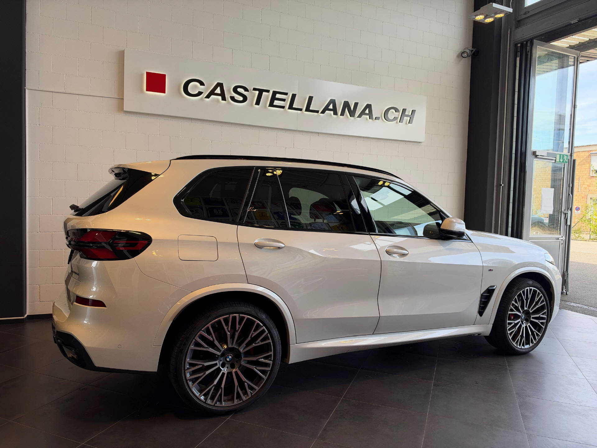 BMW X5 40d xDrive SAG-image-1