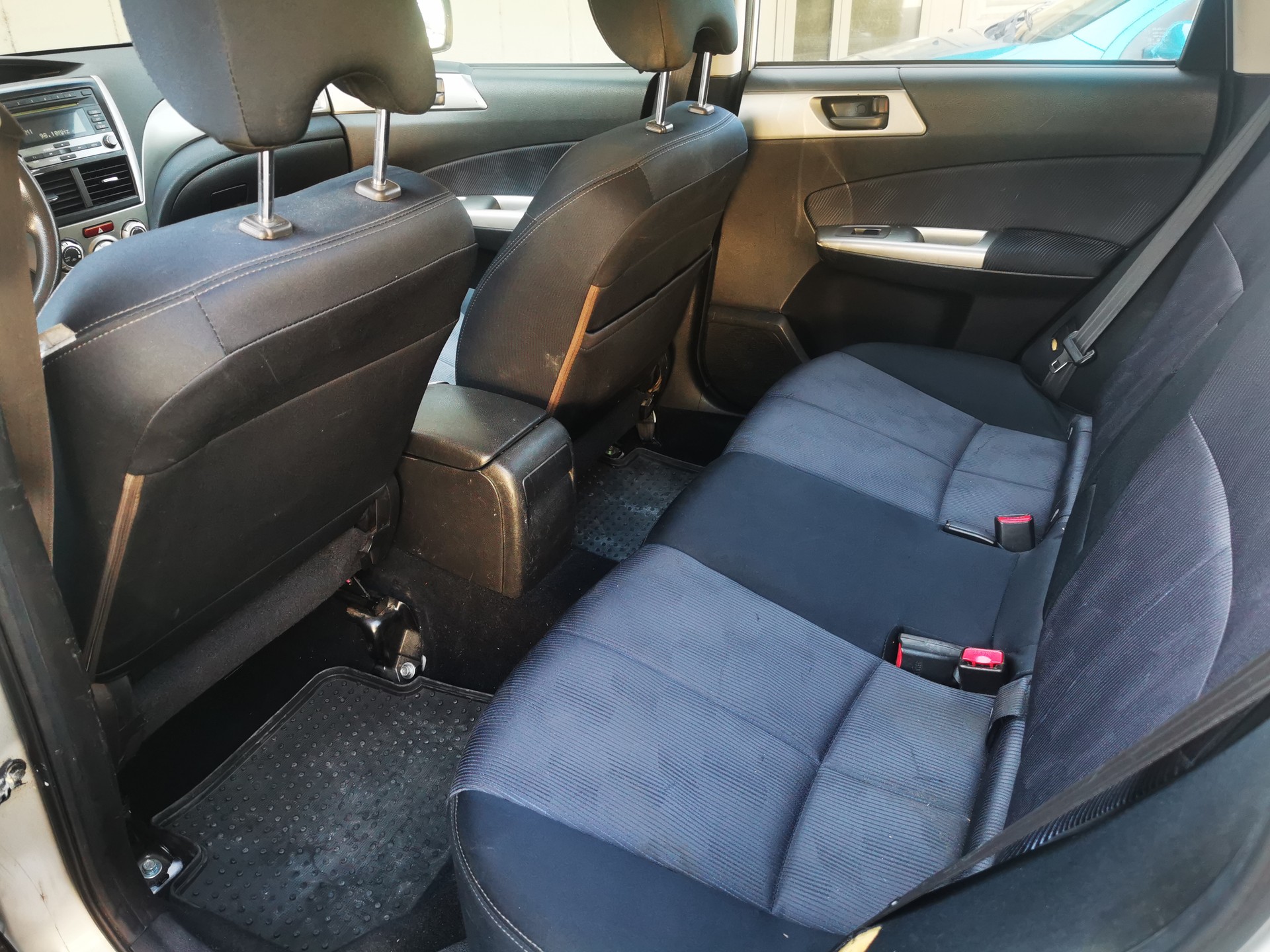 SUBARU Forester 2.0X Advantage-image-7