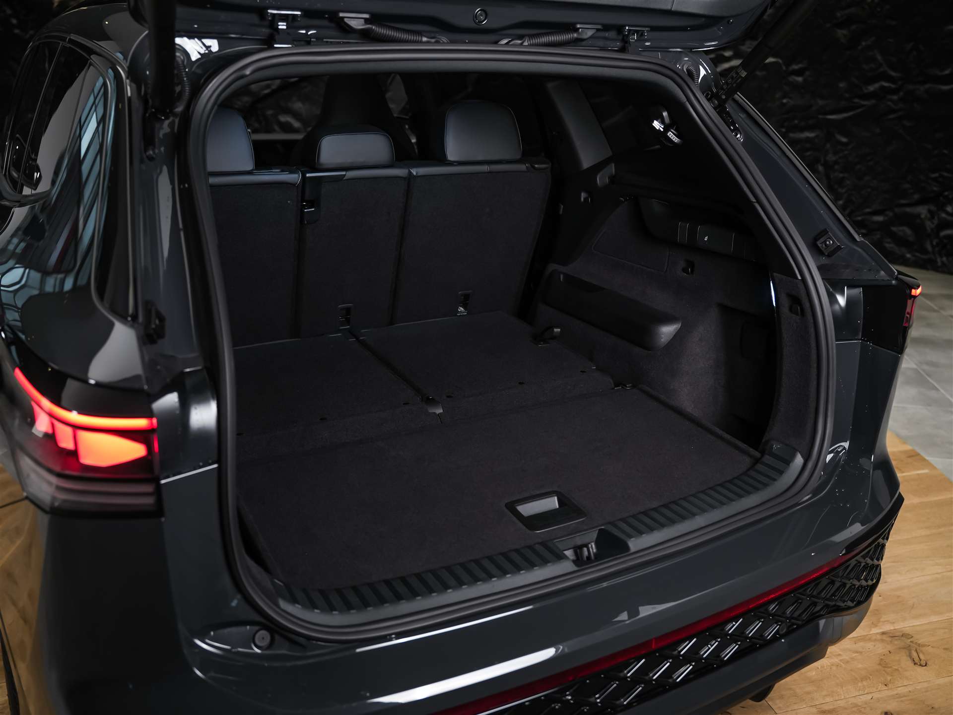 VW Tayron 2.0 TDI SCR R-Line 4Motion DSG *7 Plätzer*Werksgarantie*Massage*Panorama*Matrix-LED*Head-Up*-image-44