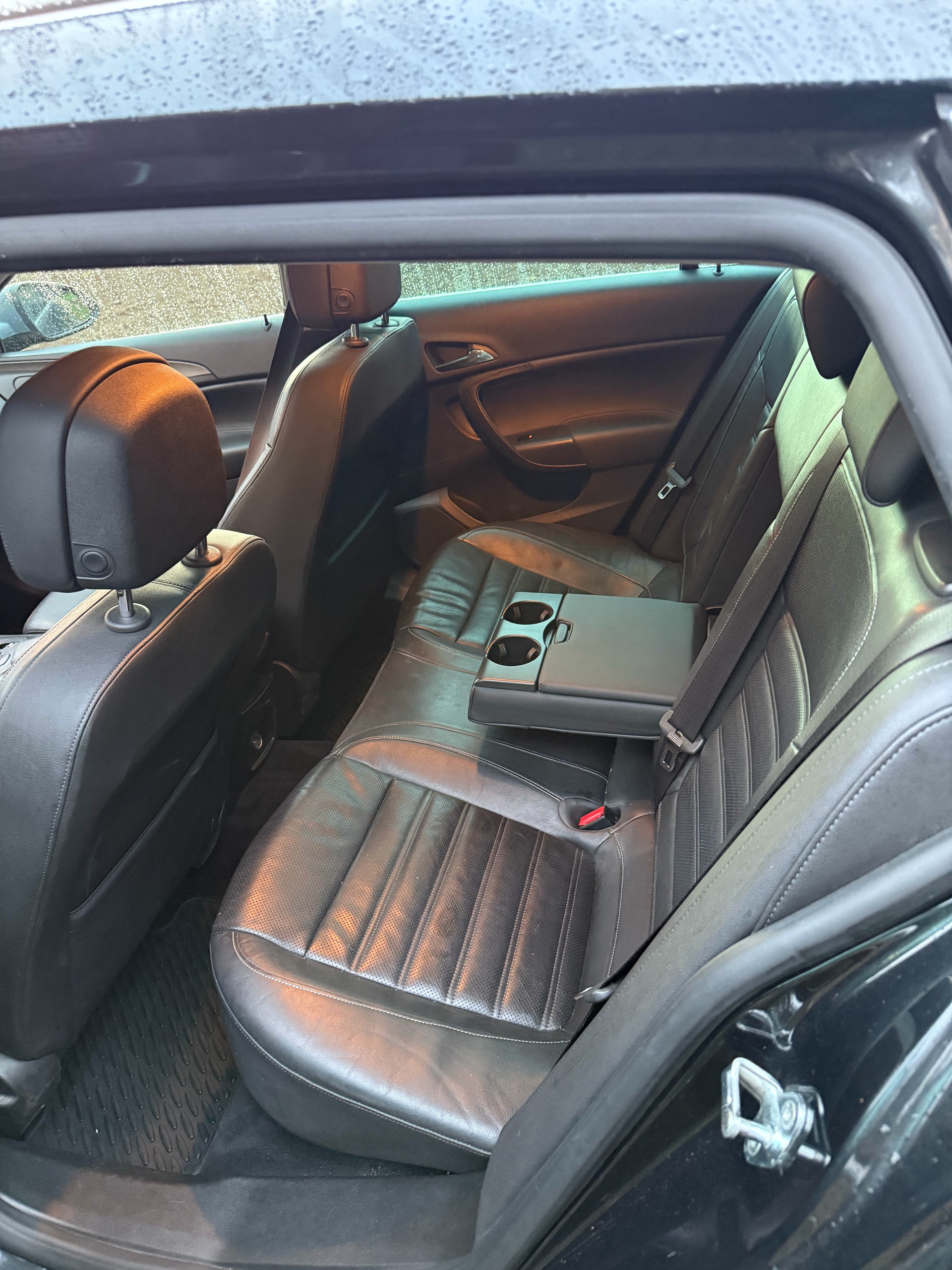 OPEL Insignia Sports Tourer 2.0 CDTI ecoFLEX Edition-image-6