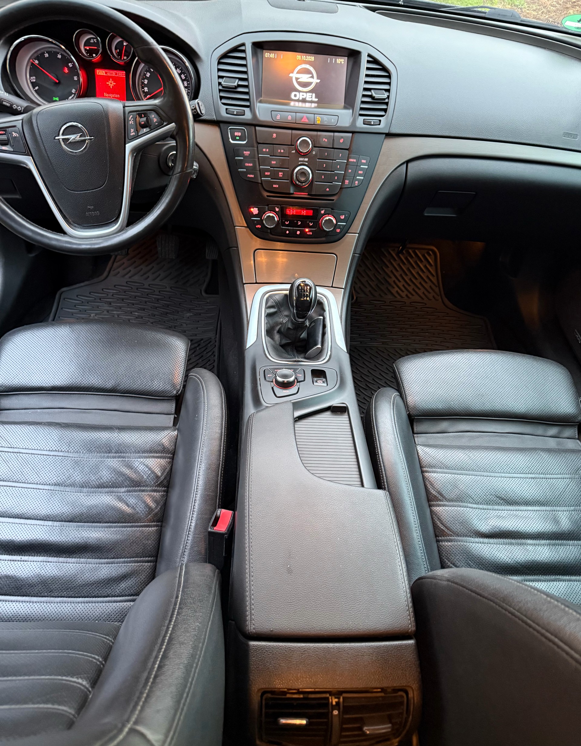 OPEL Insignia Sports Tourer 2.0 CDTI ecoFLEX Edition-image-5