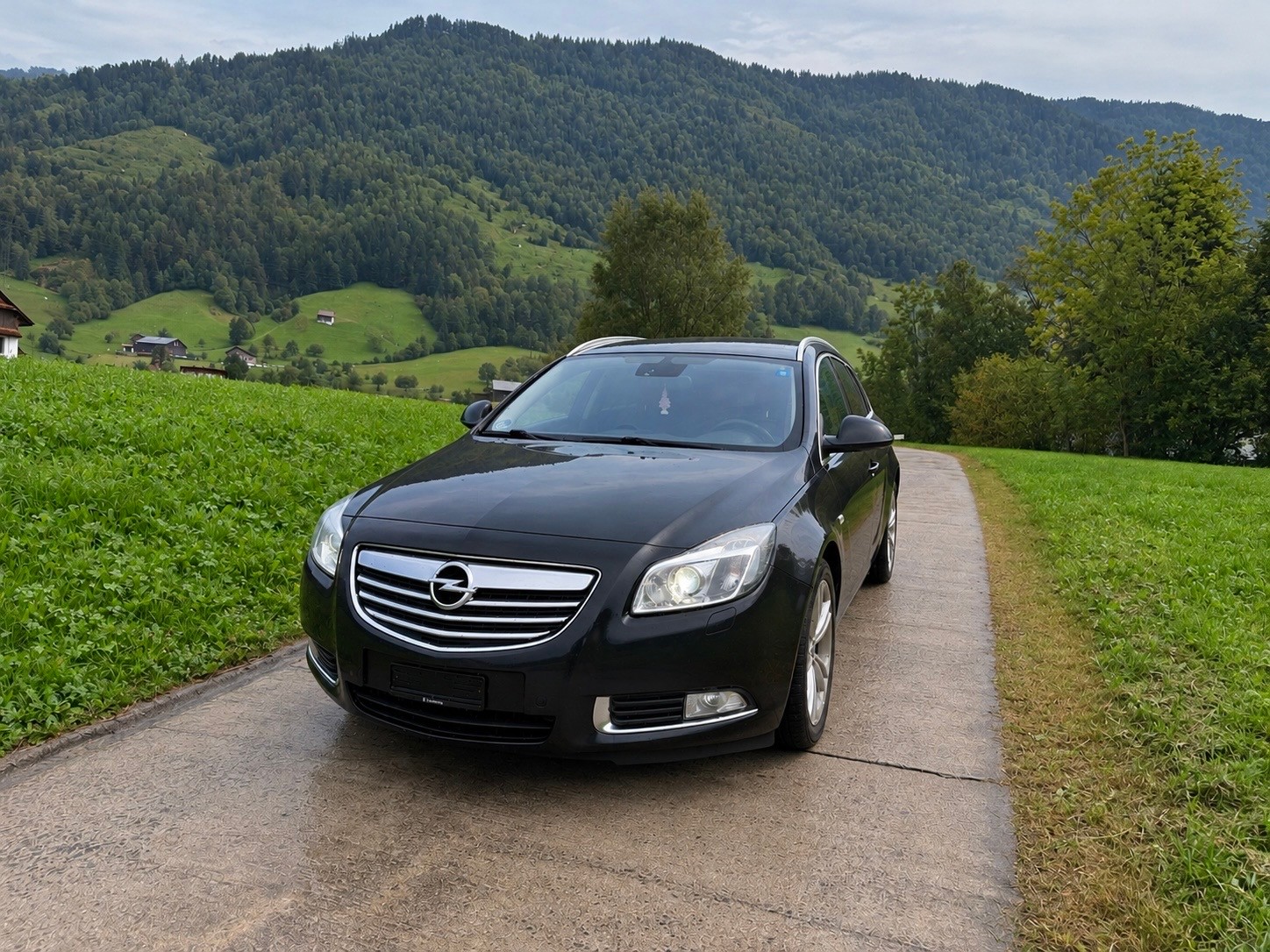OPEL Insignia Sports Tourer 2.0 CDTI ecoFLEX Edition-image-2
