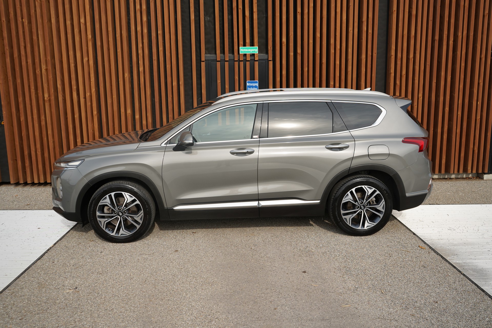 HYUNDAI SANTA FE 2.2 CRDI VERTEX 4WD AUTOMATIC l 200 PS-showroom-element-3