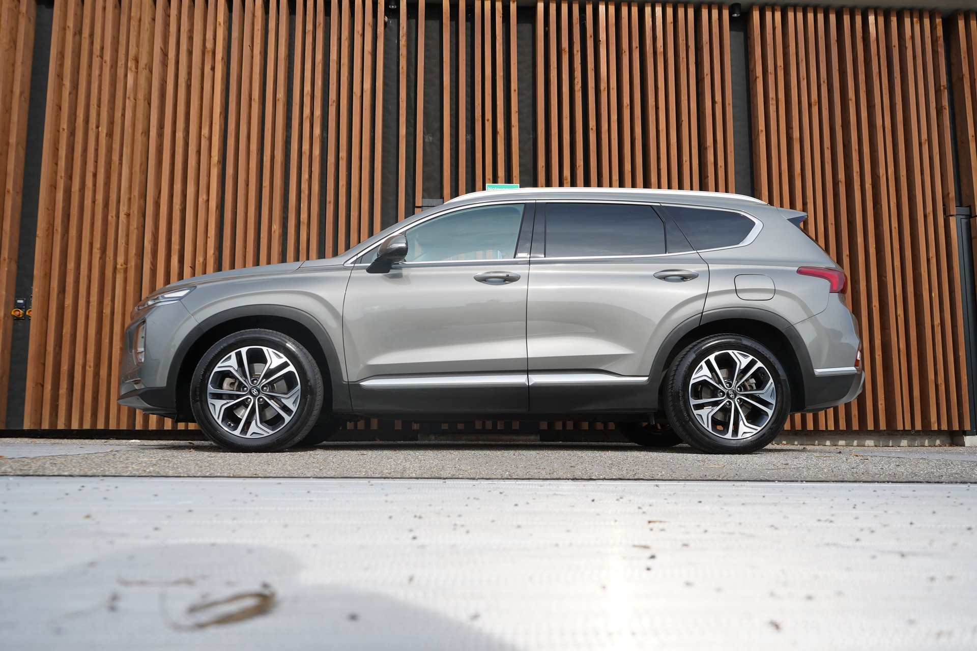 HYUNDAI SANTA FE 2.2 CRDI VERTEX 4WD AUTOMATIC l 200 PS-showroom-element-1