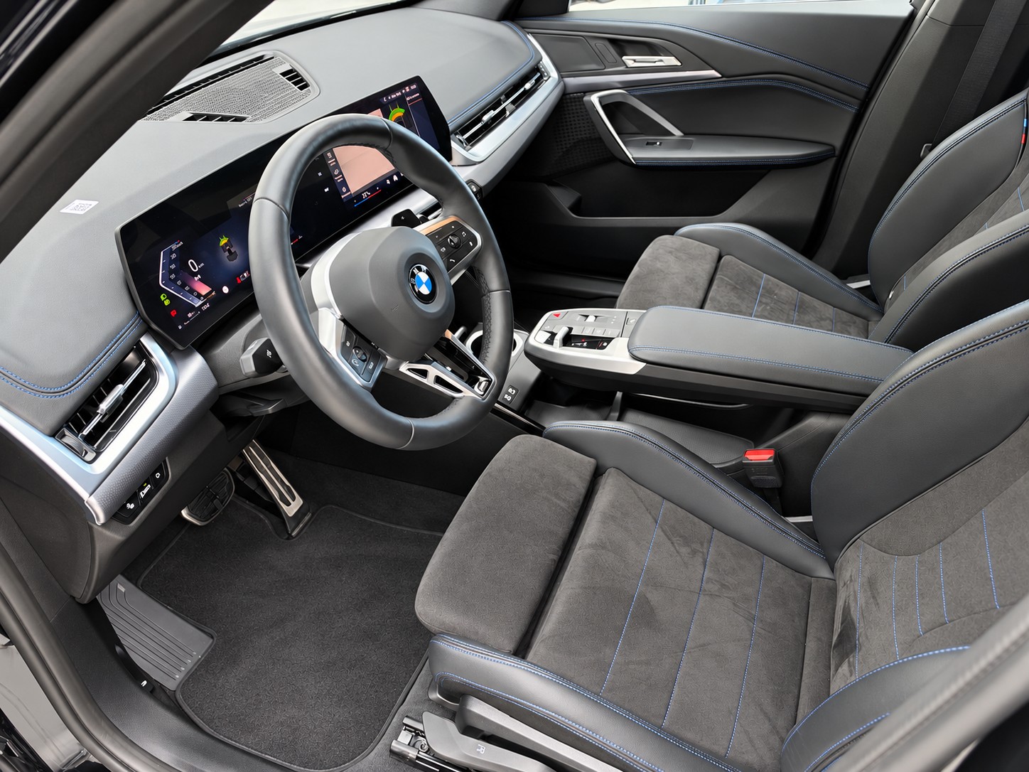 BMW X1 sDrive 18i M Sport Pro-image-11