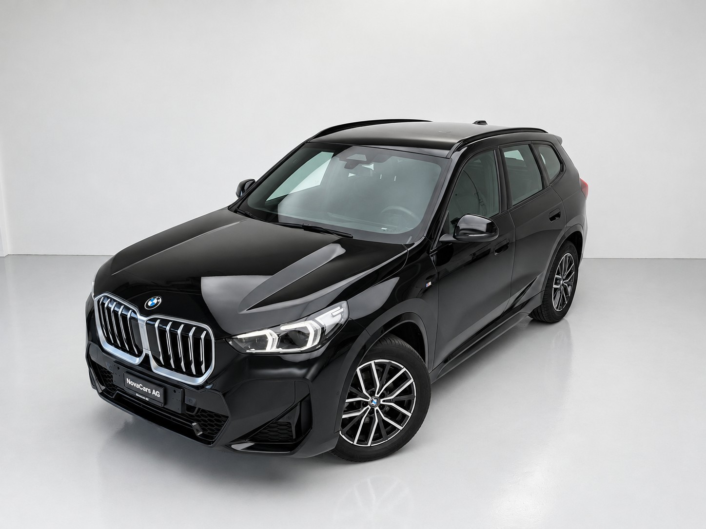 BMW X1 sDrive 18i M Sport Pro-image-0