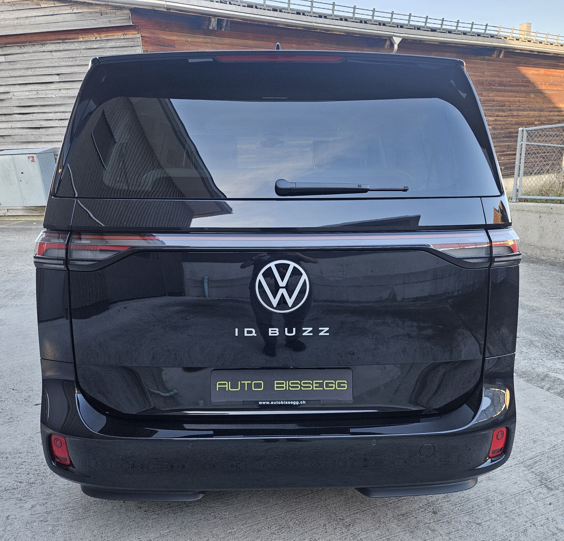 VW ID.Buzz NWB Pro mit 6 Sitzplätzen (kurzer Radstand)-image-5