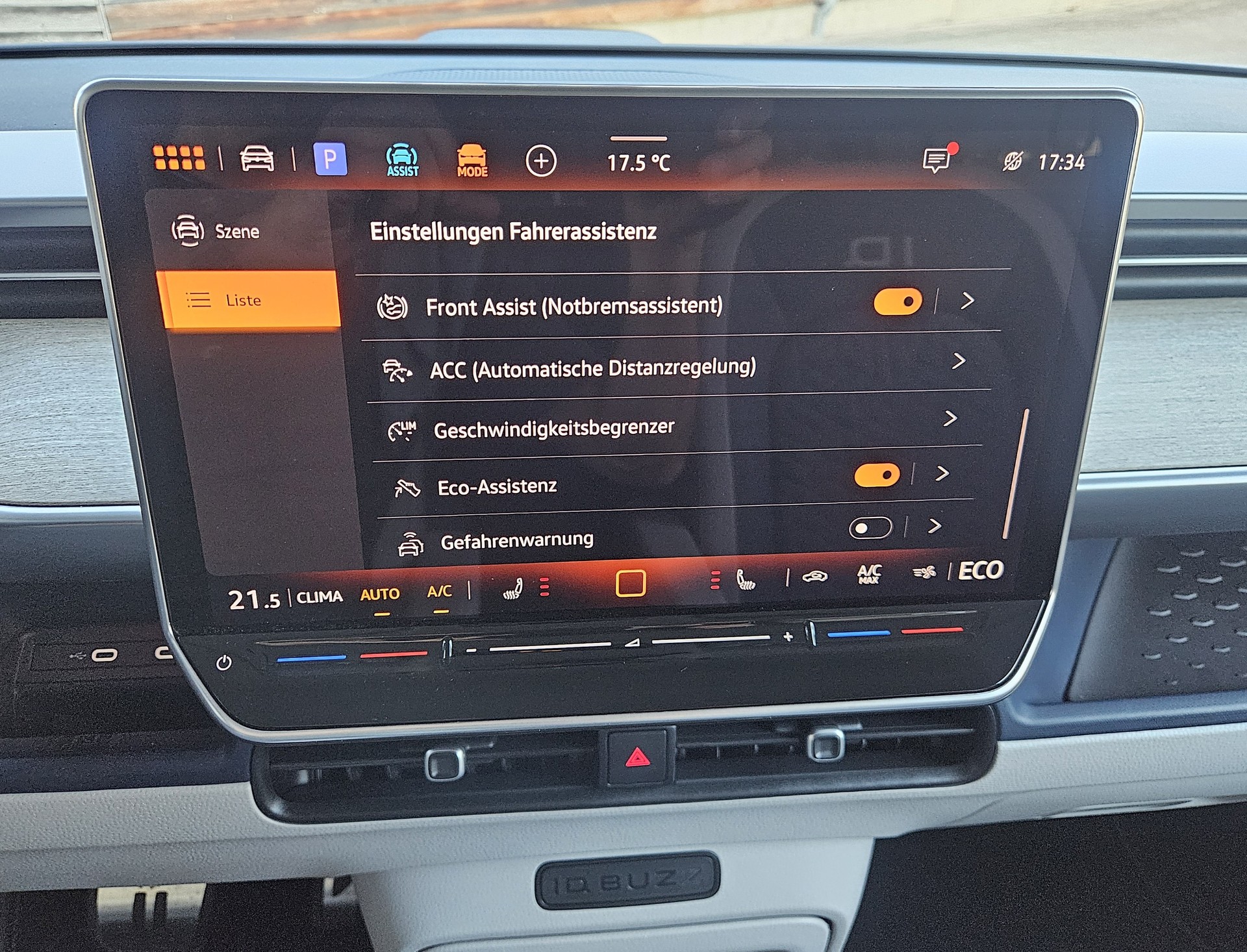 VW ID.Buzz NWB Pro mit 6 Sitzplätzen (kurzer Radstand)-image-21