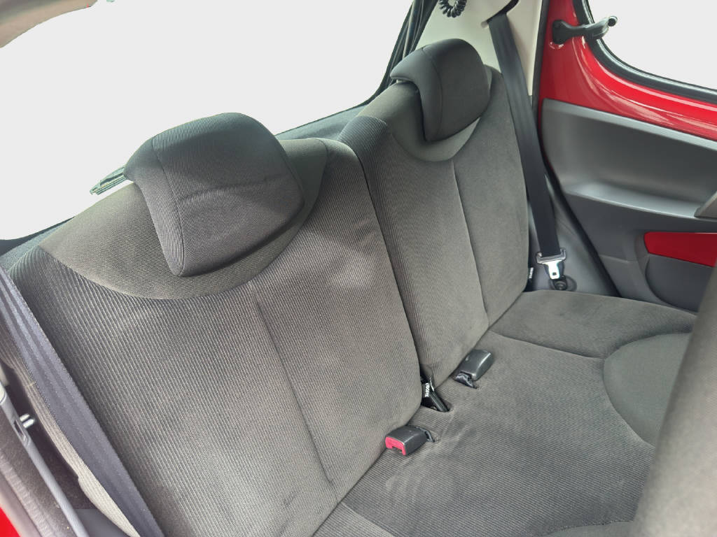 CITROEN C1 1.0i Chic SensoDrive-image-10