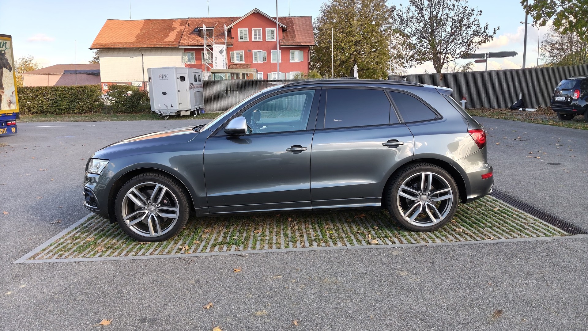 AUDI SQ5 3.0 TDI quattro tiptronic-image-1