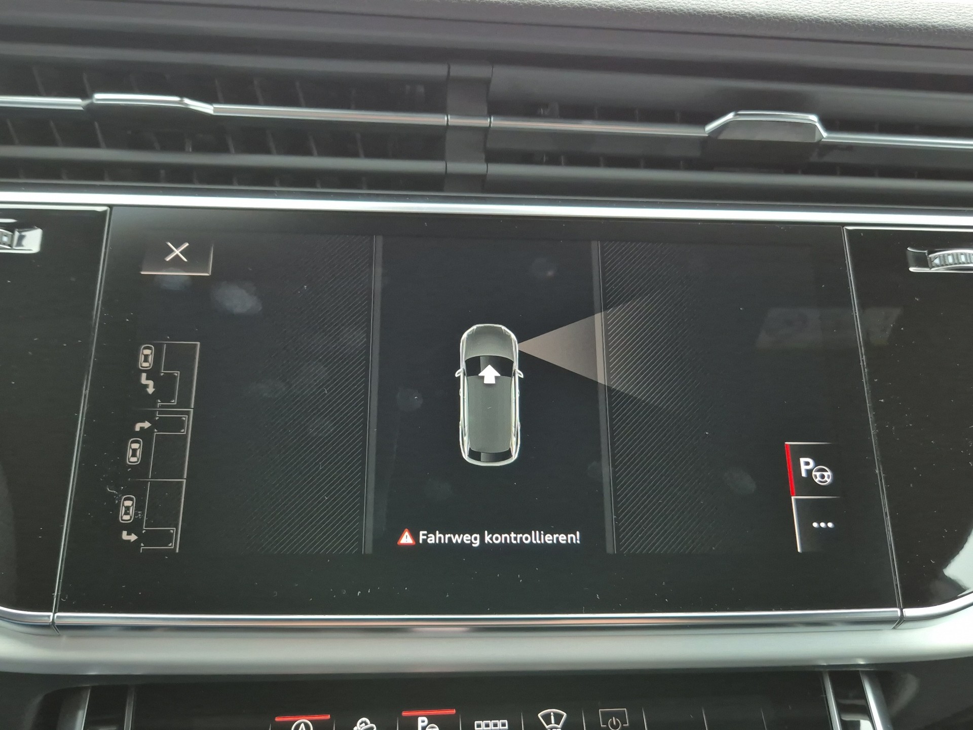 AUDI Q8 TFSI quattro 250 kW*S-Line,S-Sportsitze PLUS,23"Alu,5-Jahre Werksgarantie*-image-31
