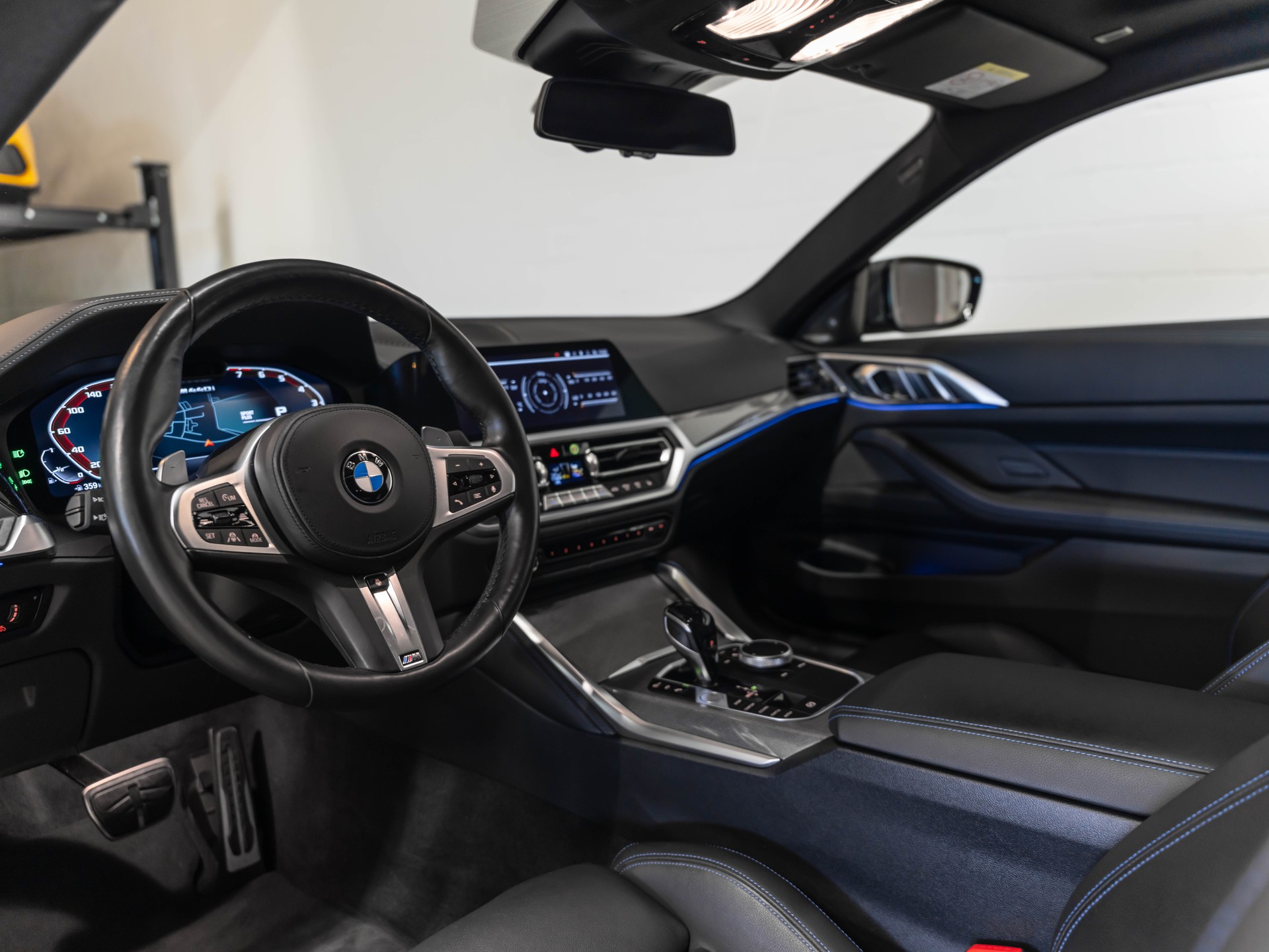 BMW M440i xDrive 48V Coupé Steptronic-image-8