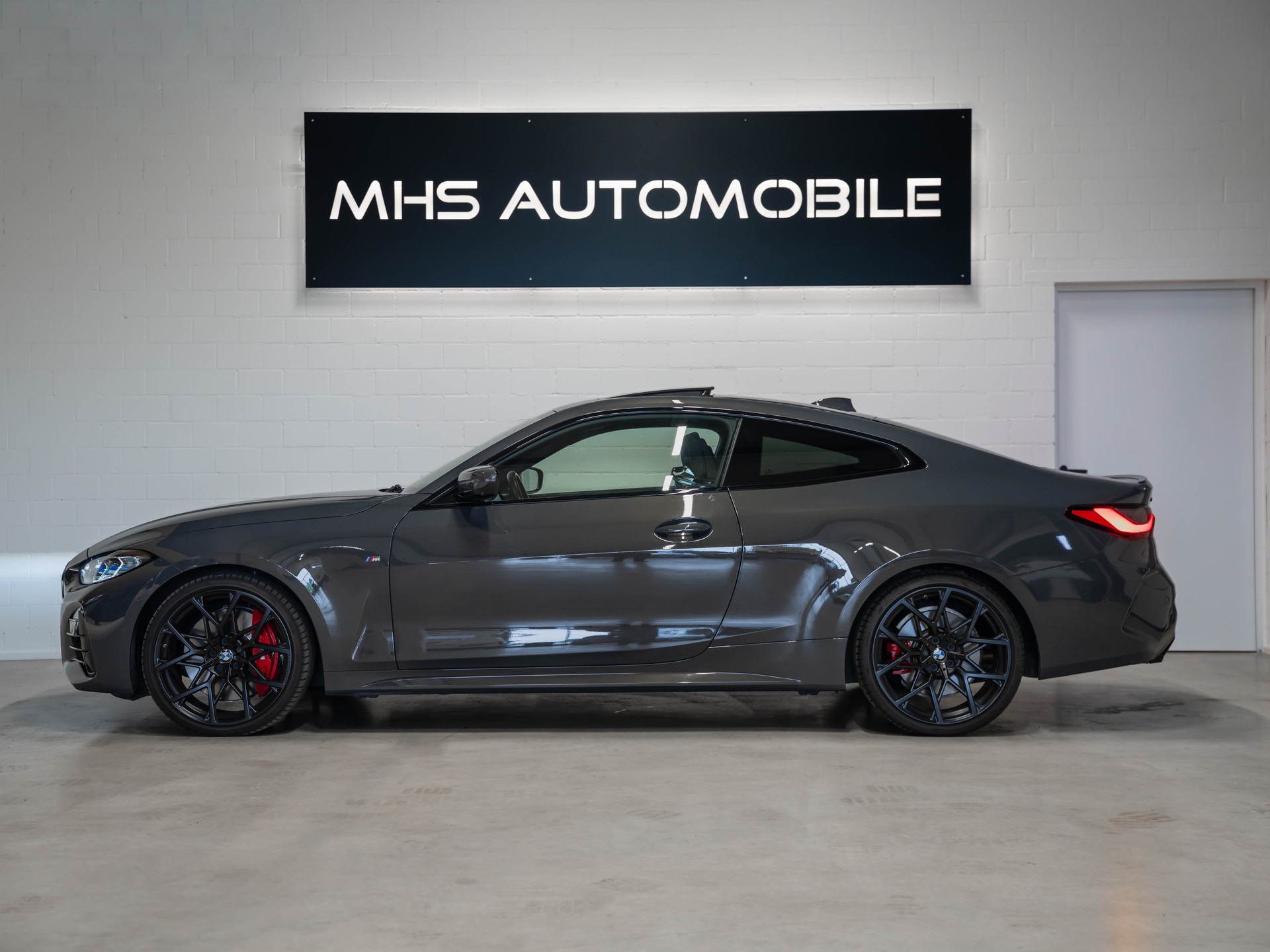 BMW M440i xDrive 48V Coupé Steptronic-image-1
