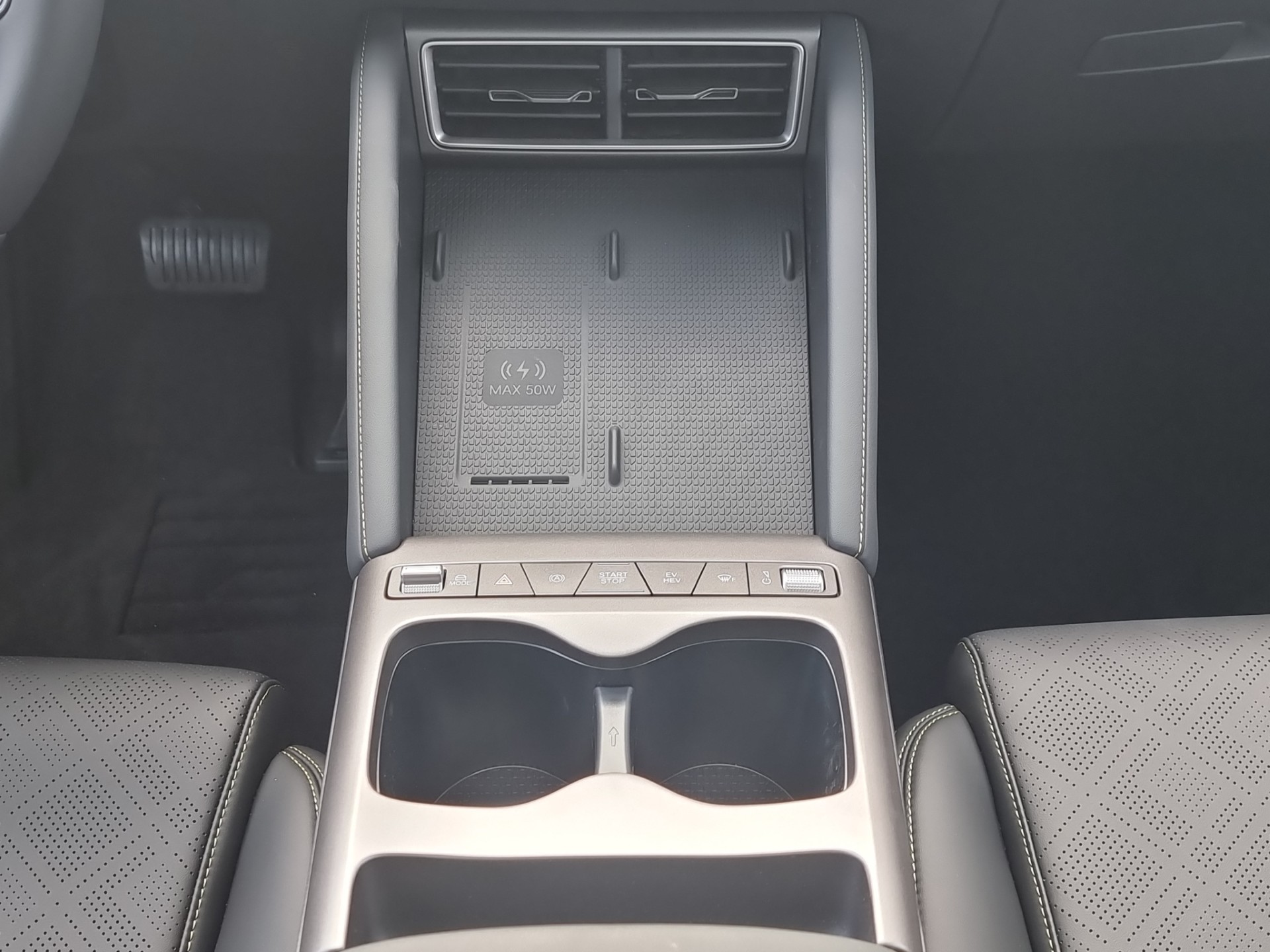 BYD Atto 2 DM-i Boost-image-10